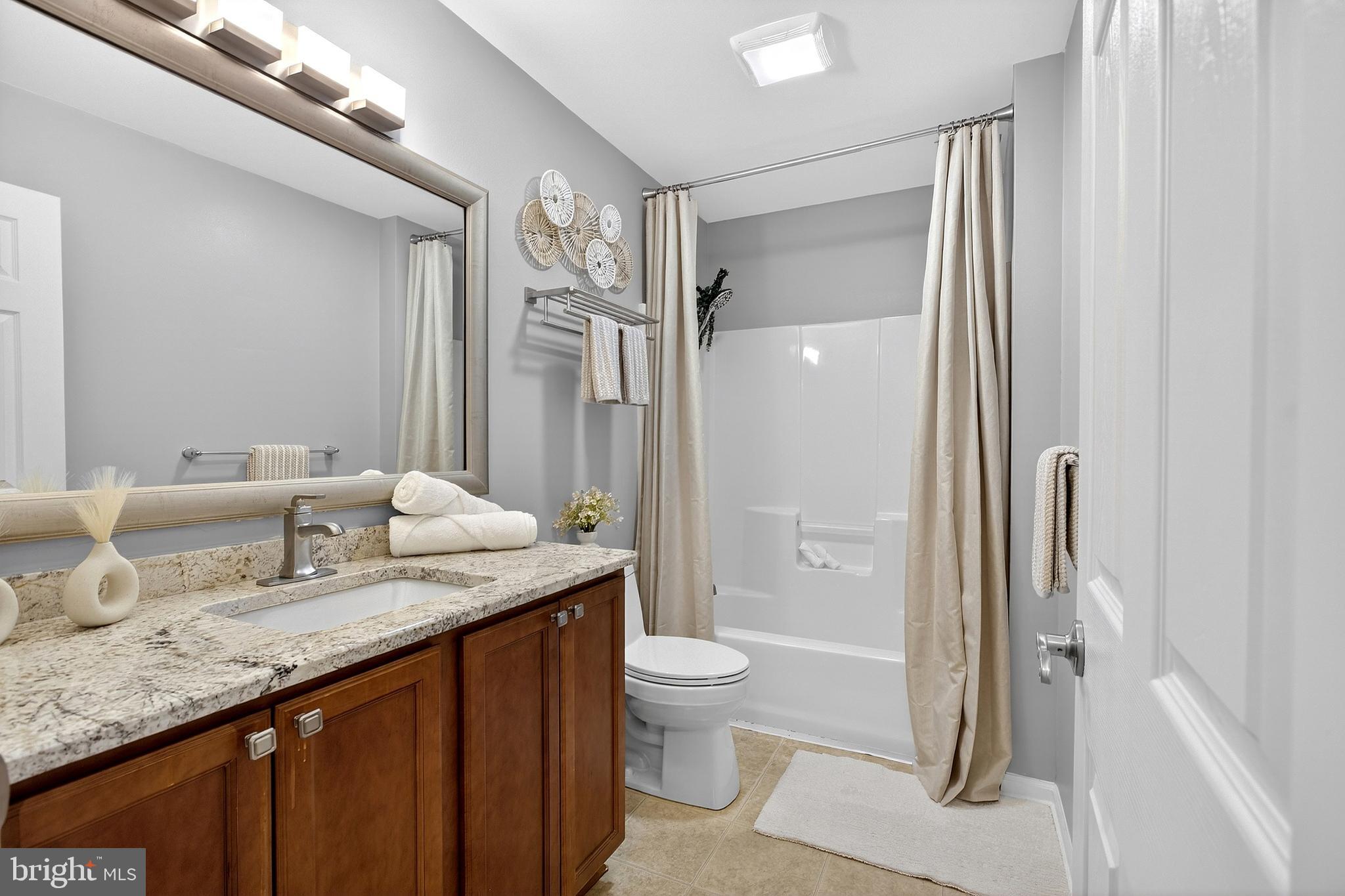 CALVARESE FARMS - Residential