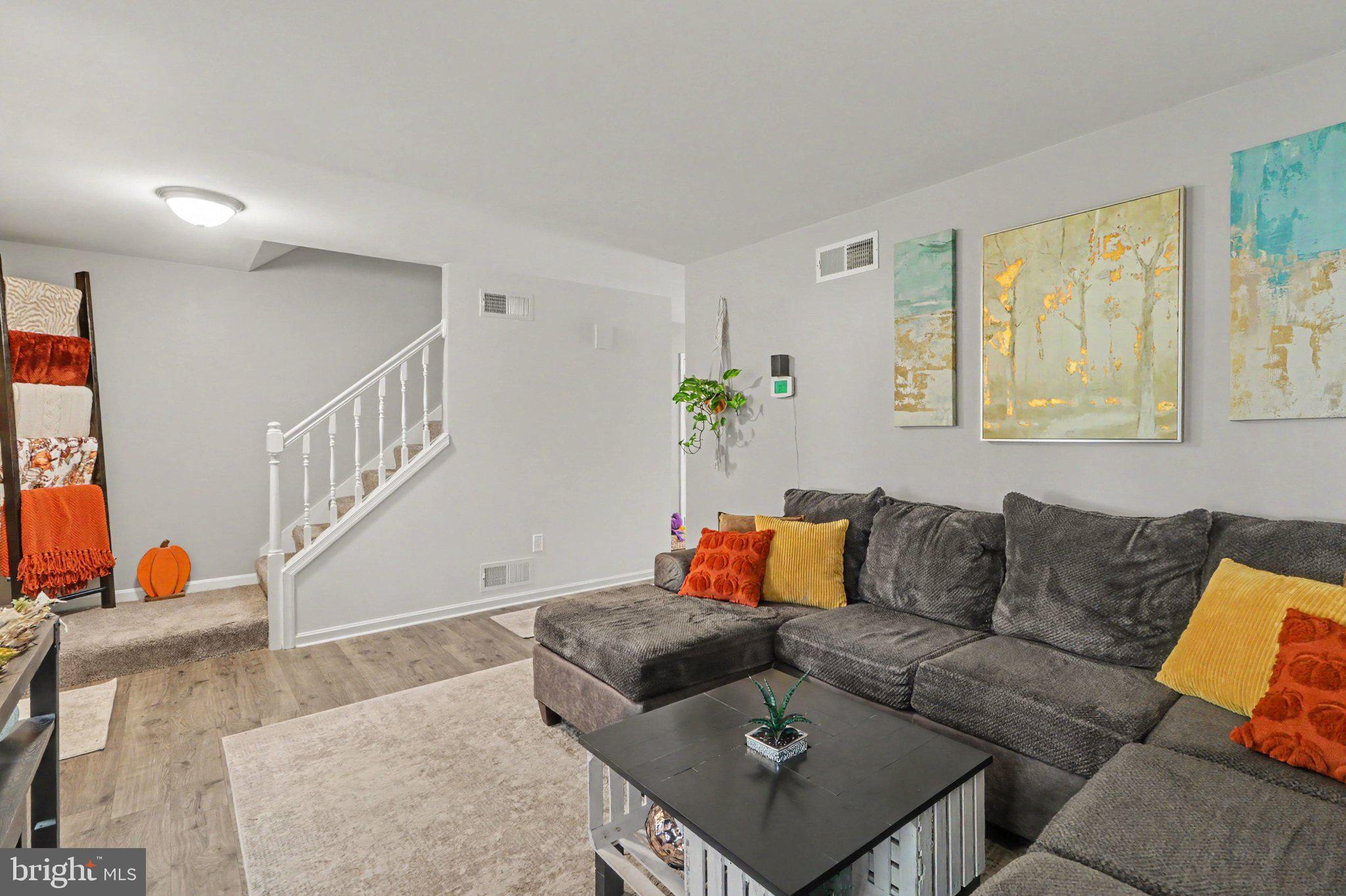 19 LARCH DRIVE