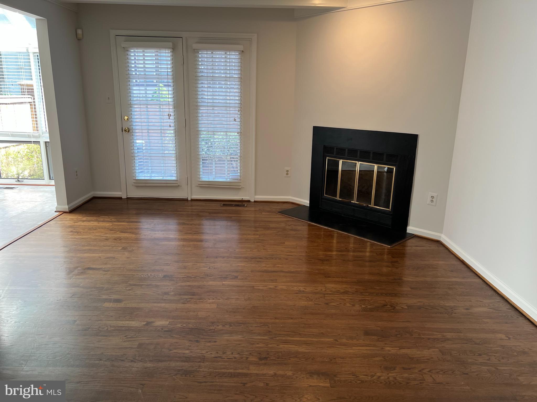 TUCKERMAN STATION - Residential Lease