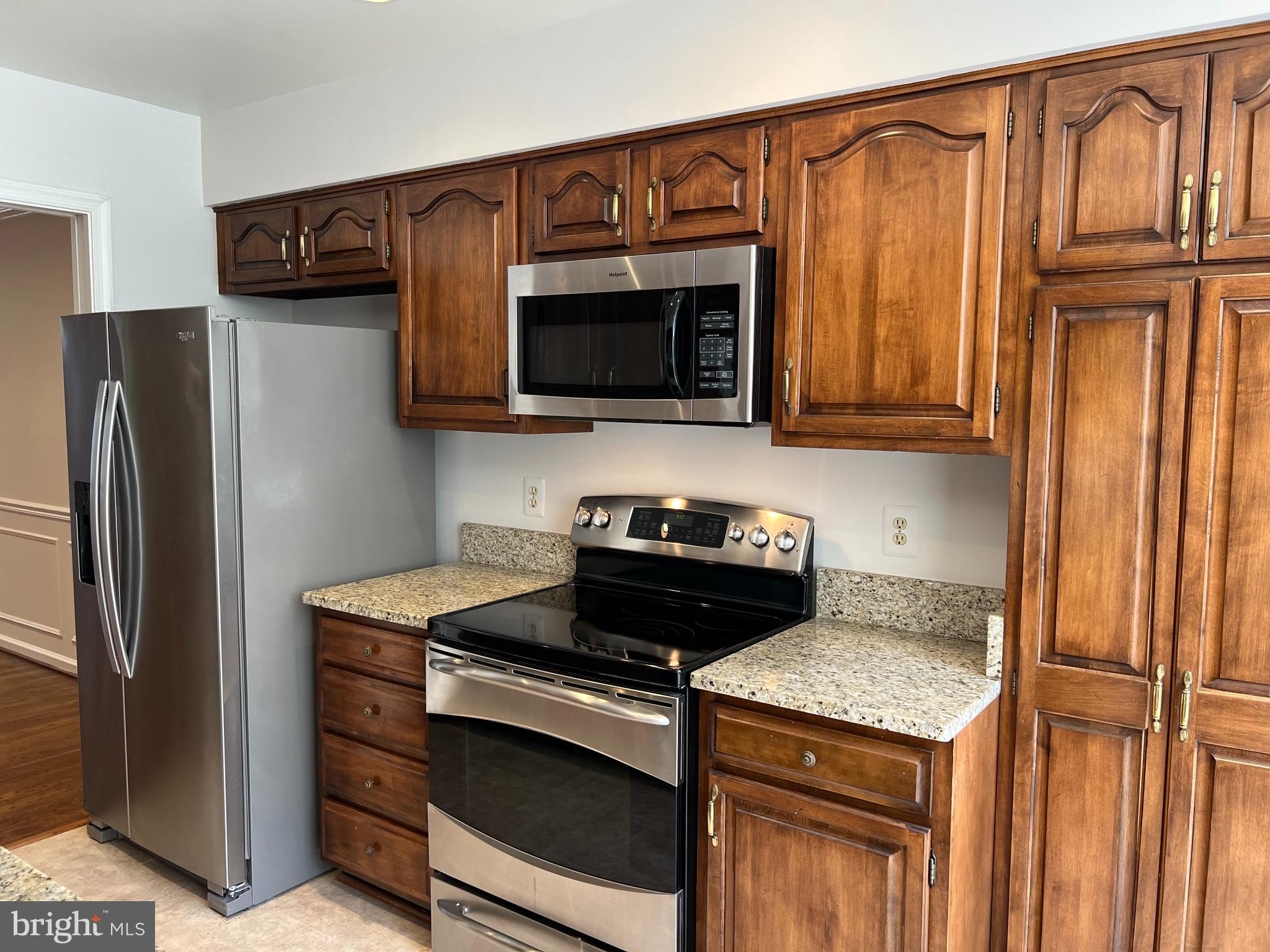 TUCKERMAN STATION - Residential Lease