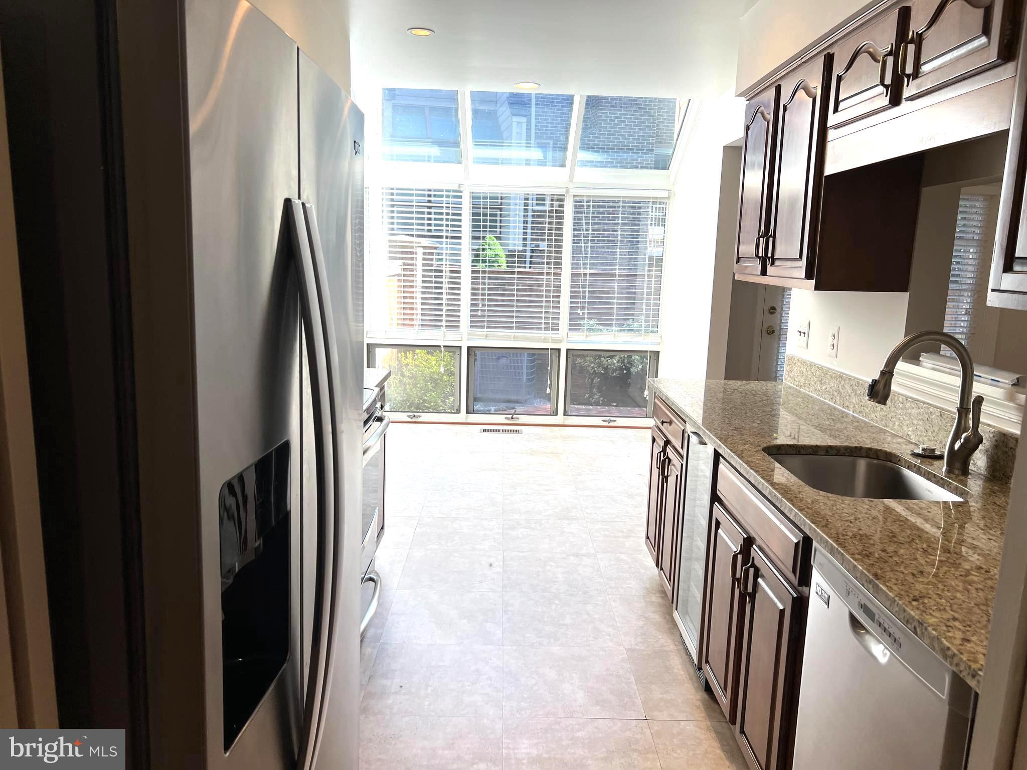 TUCKERMAN STATION - Residential Lease