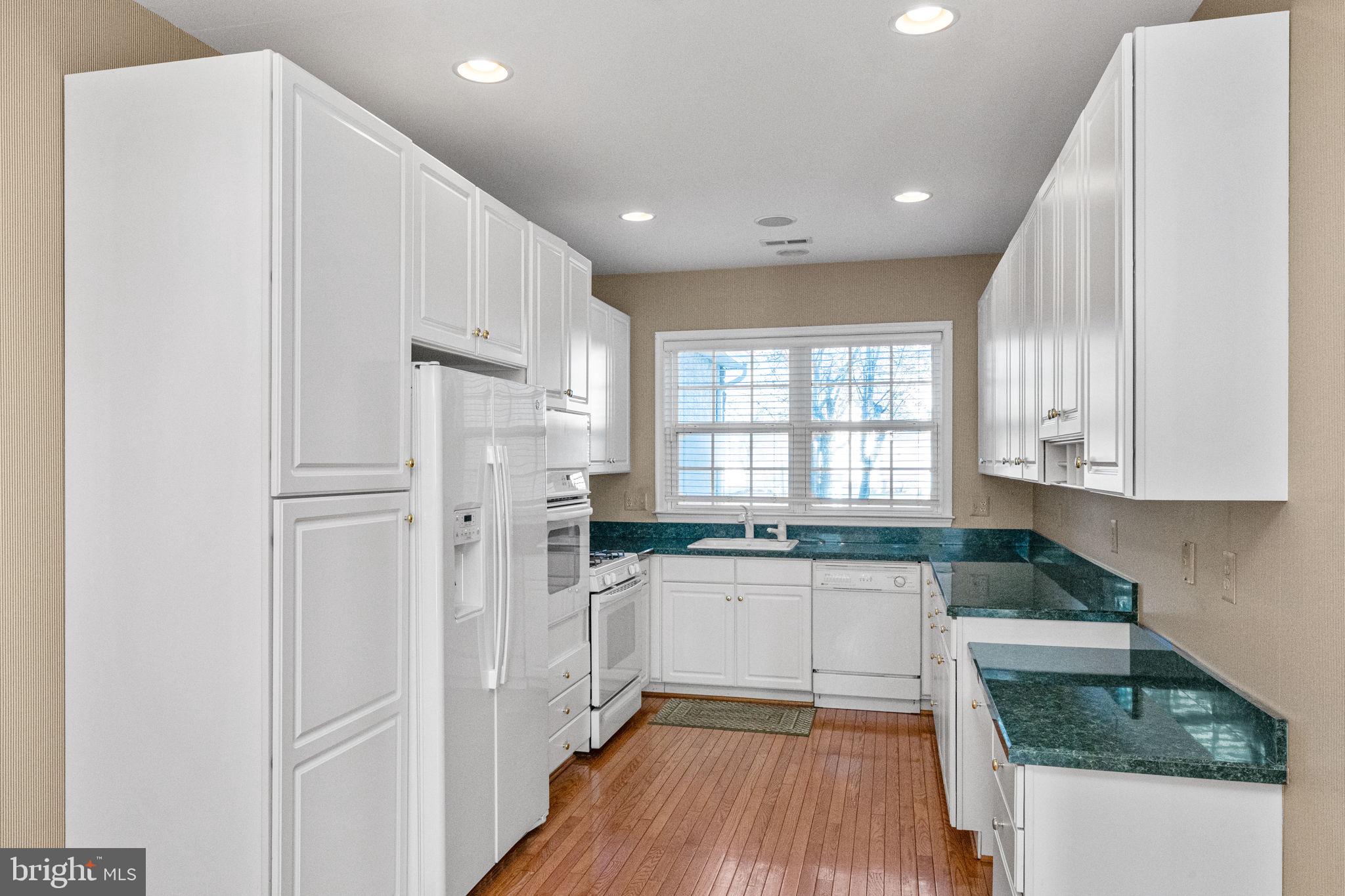 YORKSHIRE OF BLUE - Residential