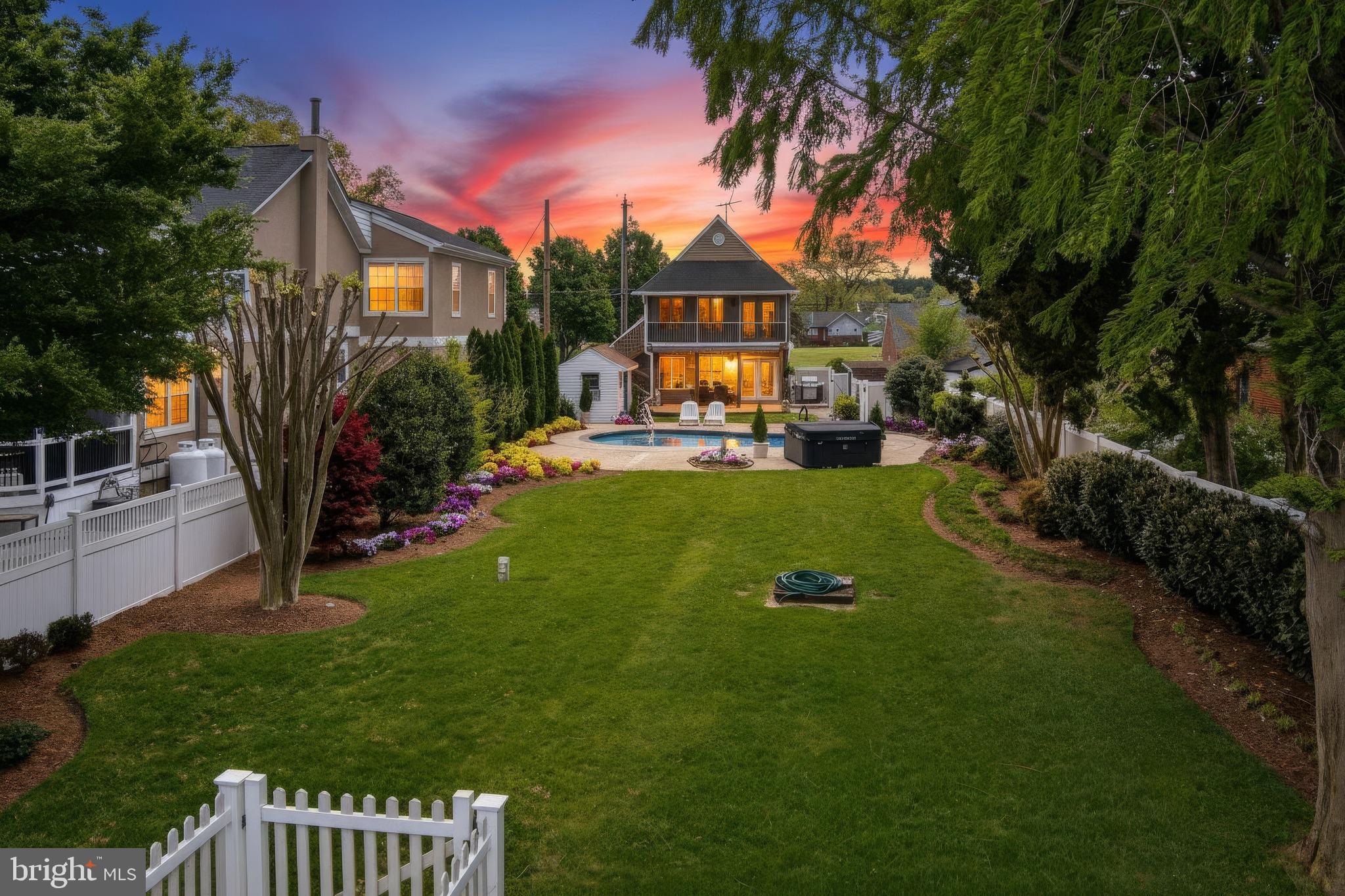 POPLAR RIDGE - Residential