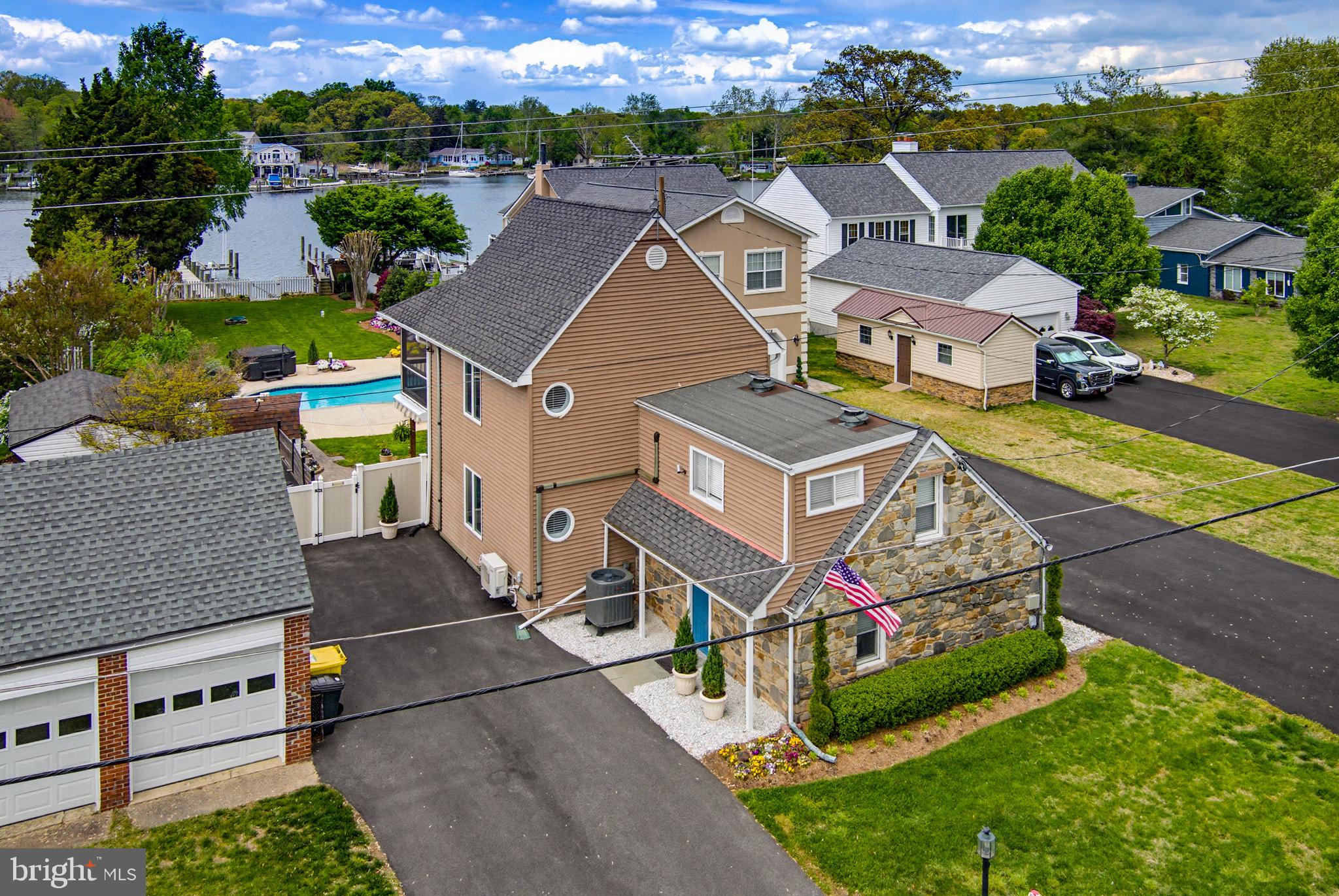 POPLAR RIDGE - Residential