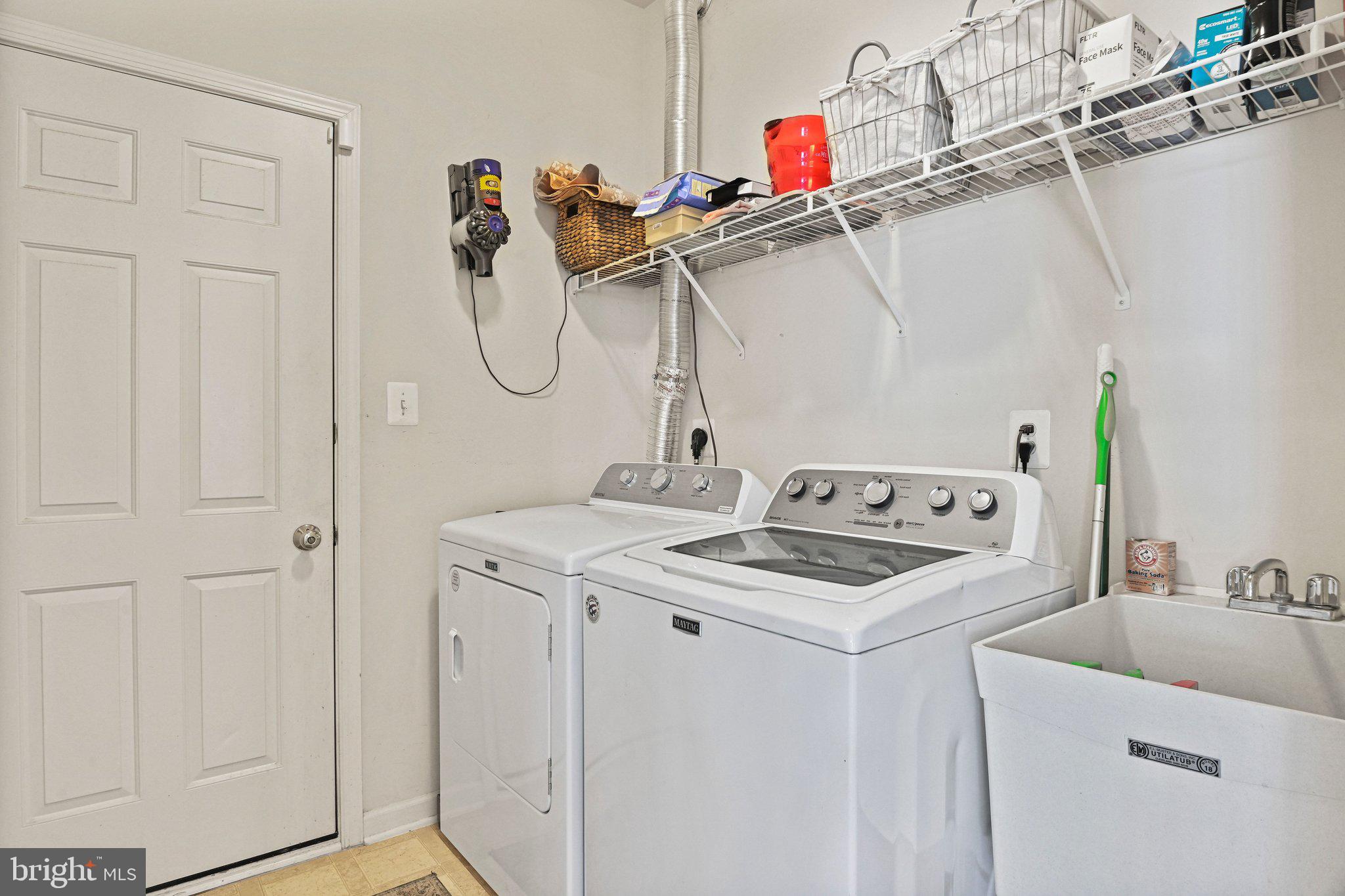 LOUDOUN VALLEY ESTATES 2 - Residential