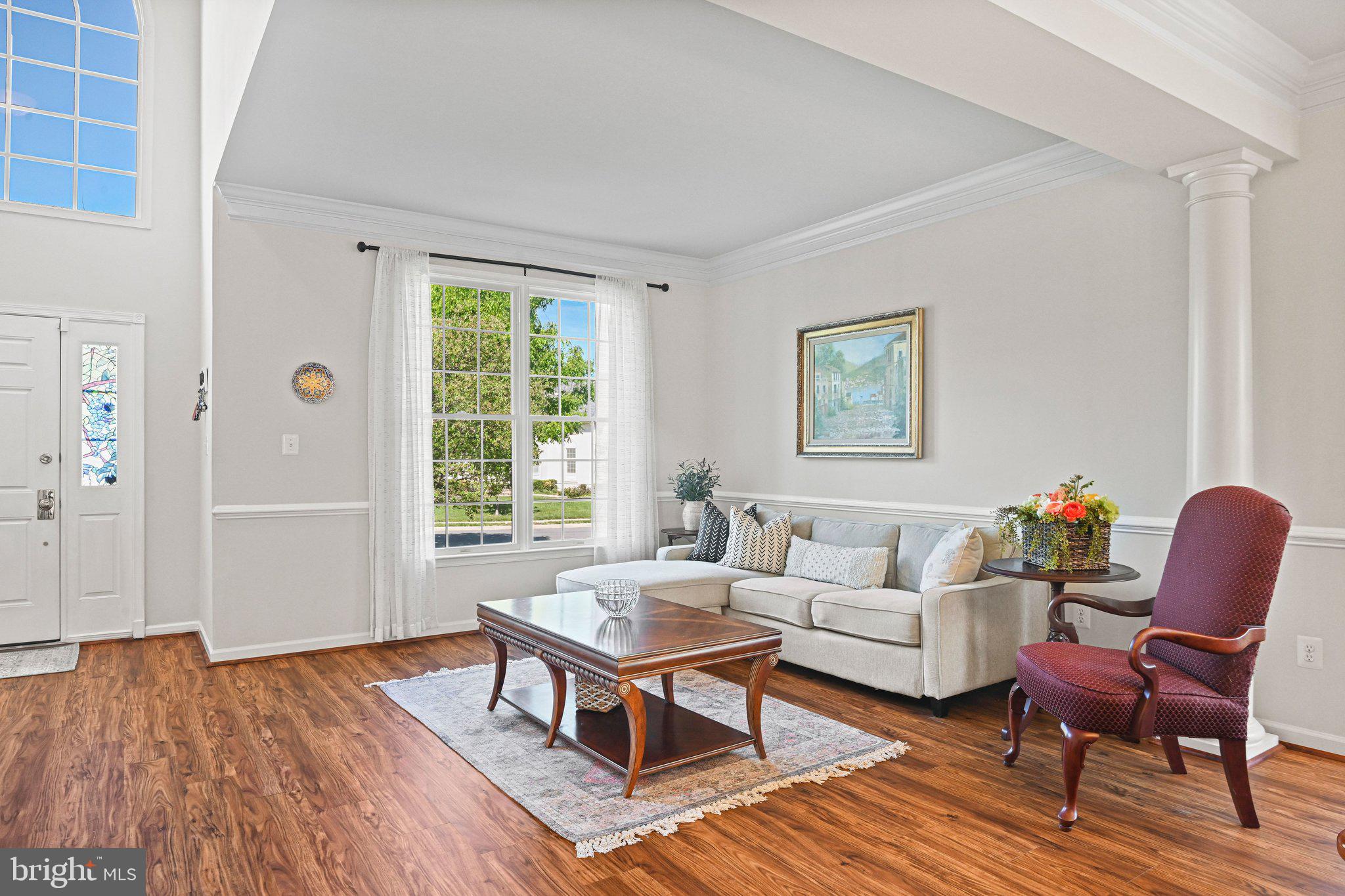 22845 QUEENSBRIDGE DRIVE