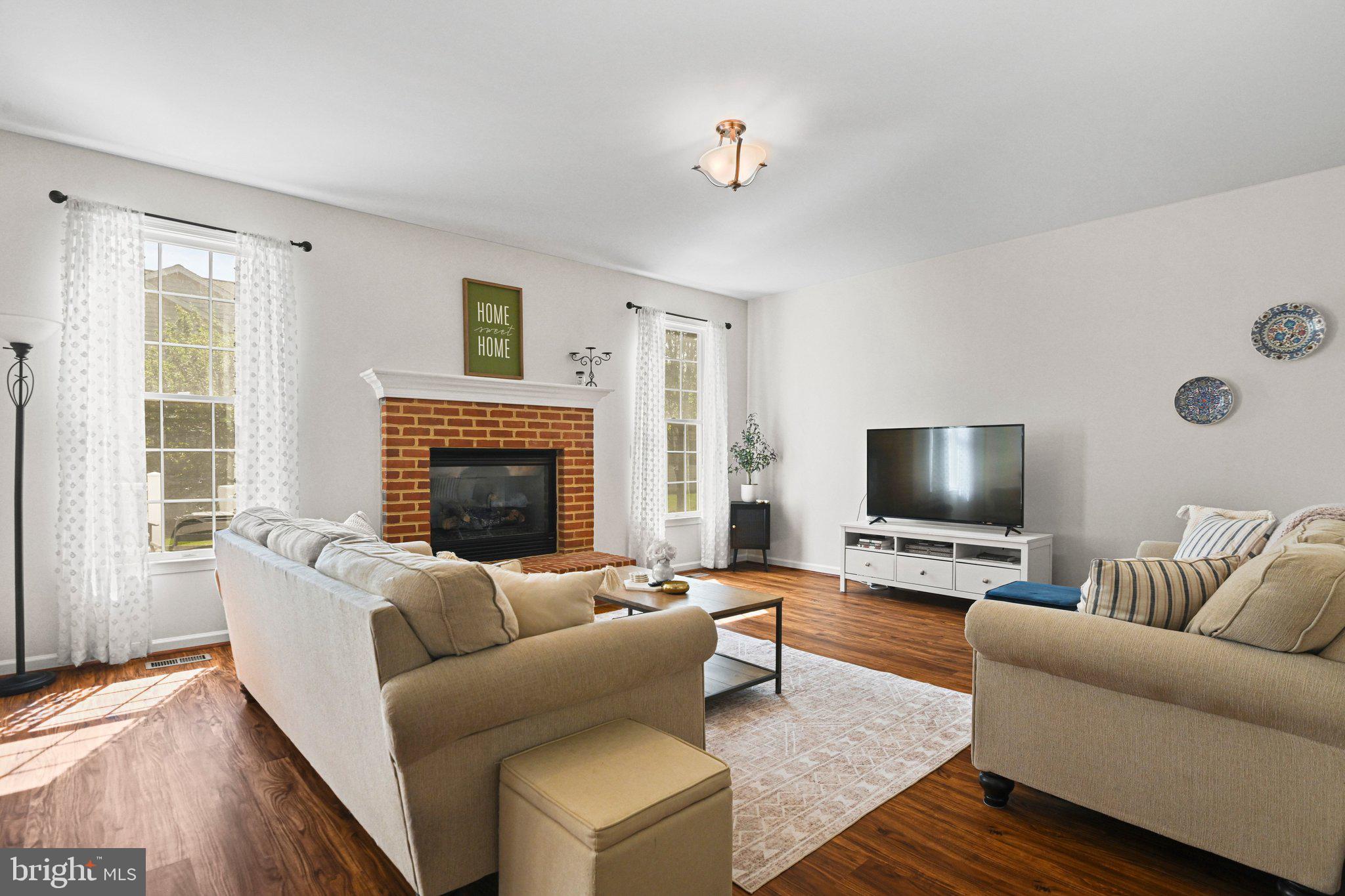 LOUDOUN VALLEY ESTATES 2 - Residential