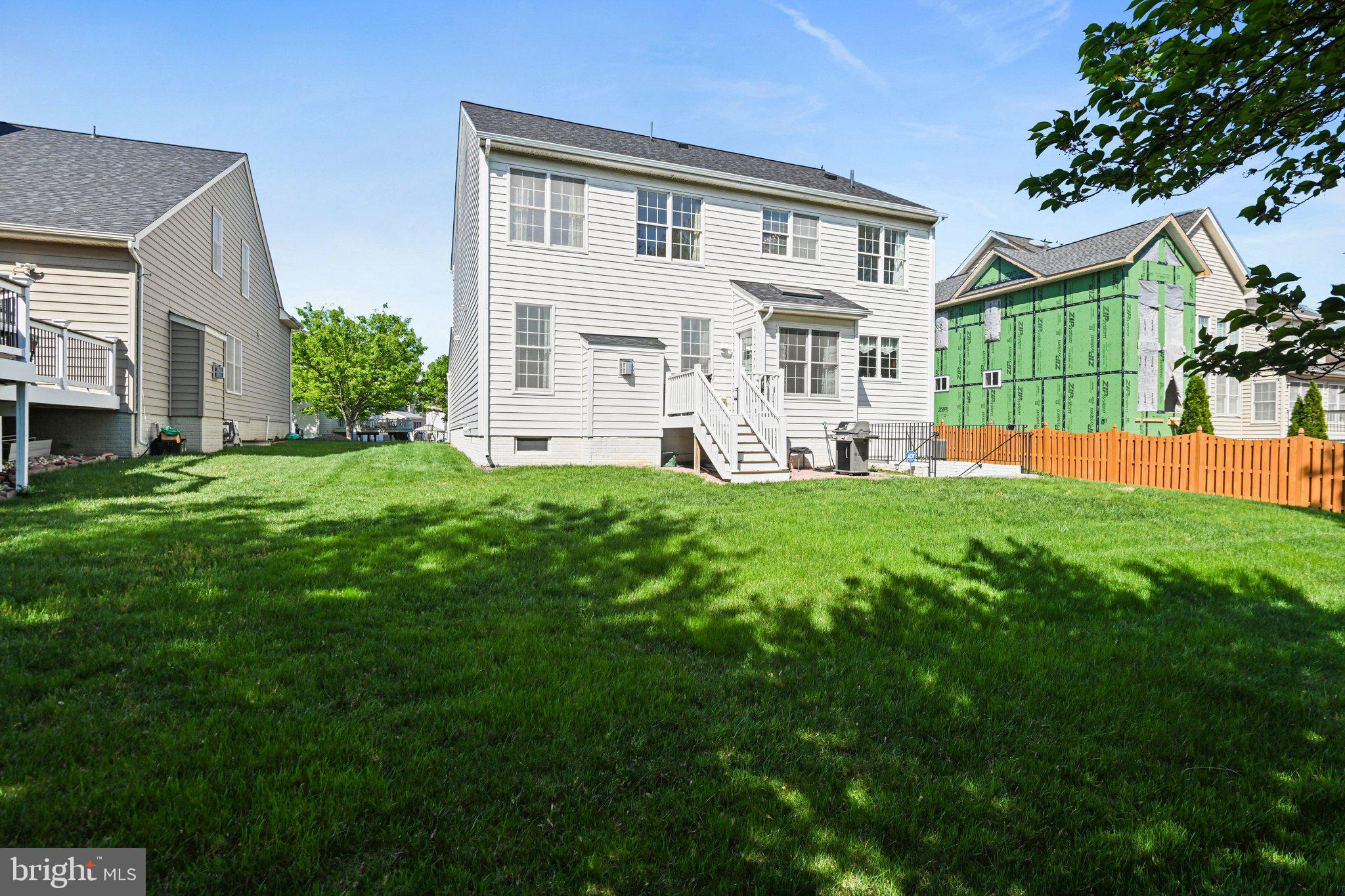 LOUDOUN VALLEY ESTATES 2 - Residential