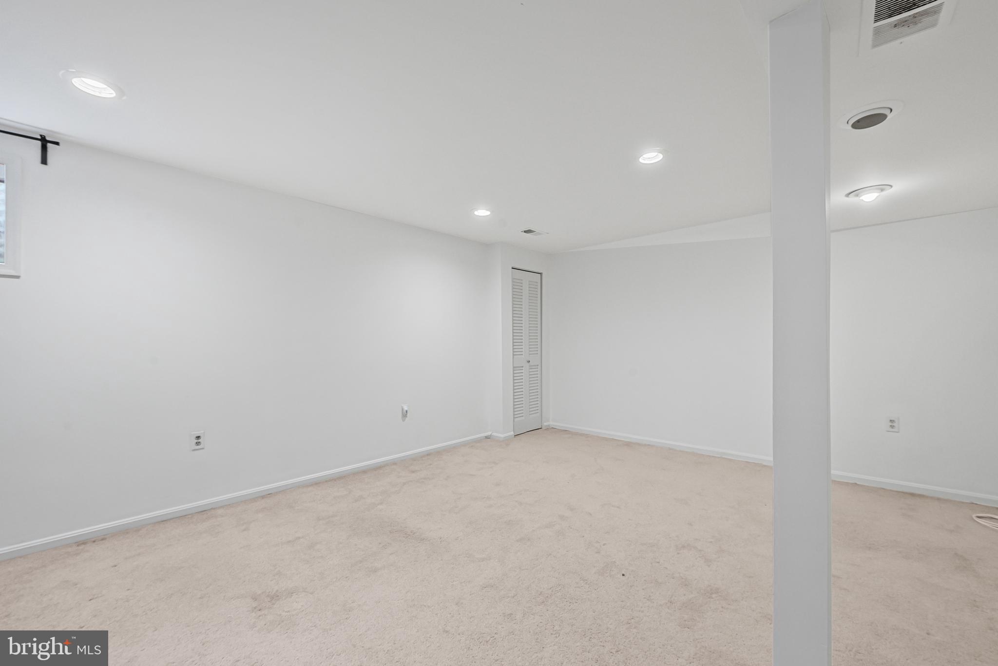 HIGHLANDS OF OLNEY - Residential