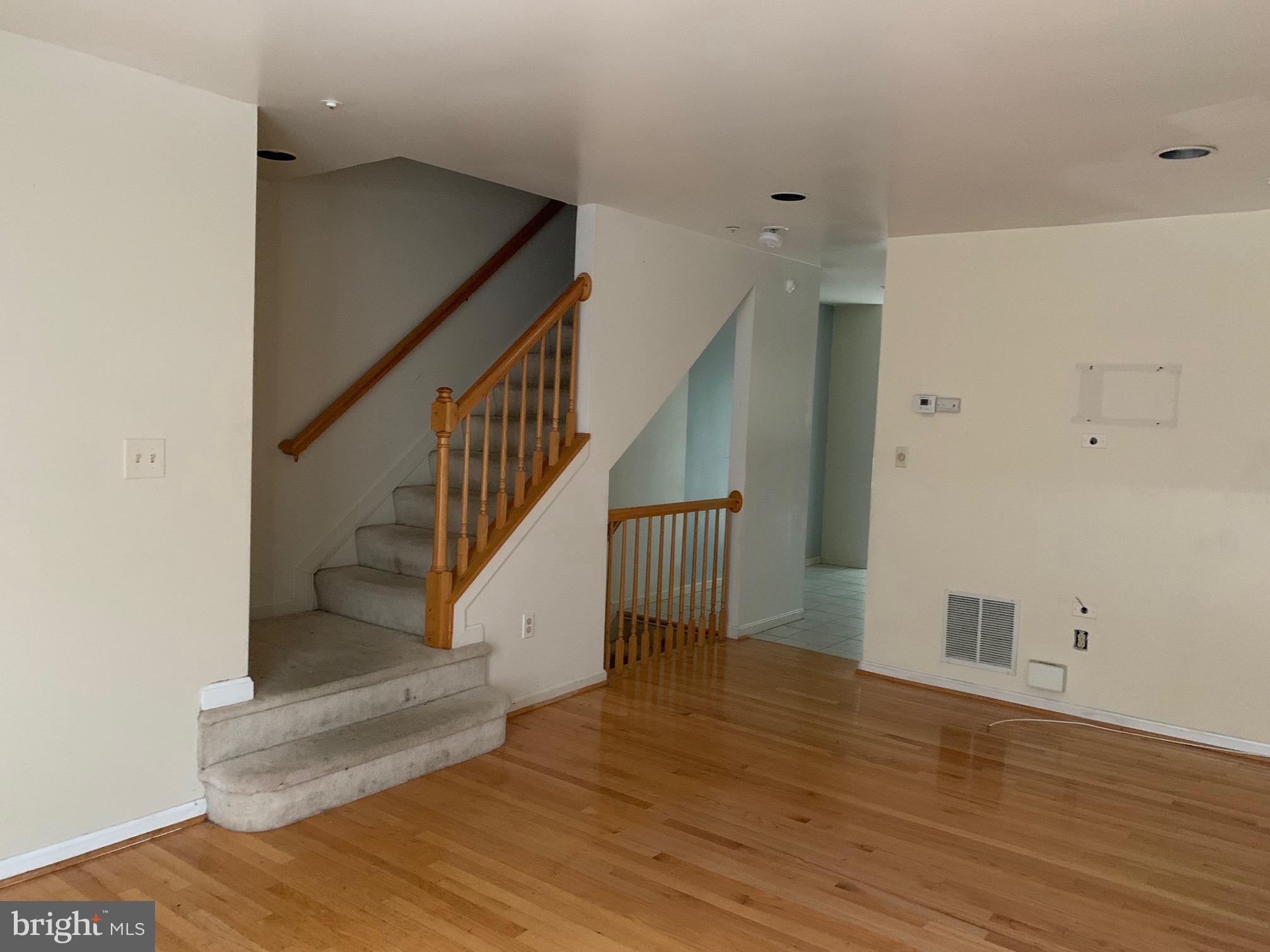 OWINGS MILLS NEWTOWN - Residential