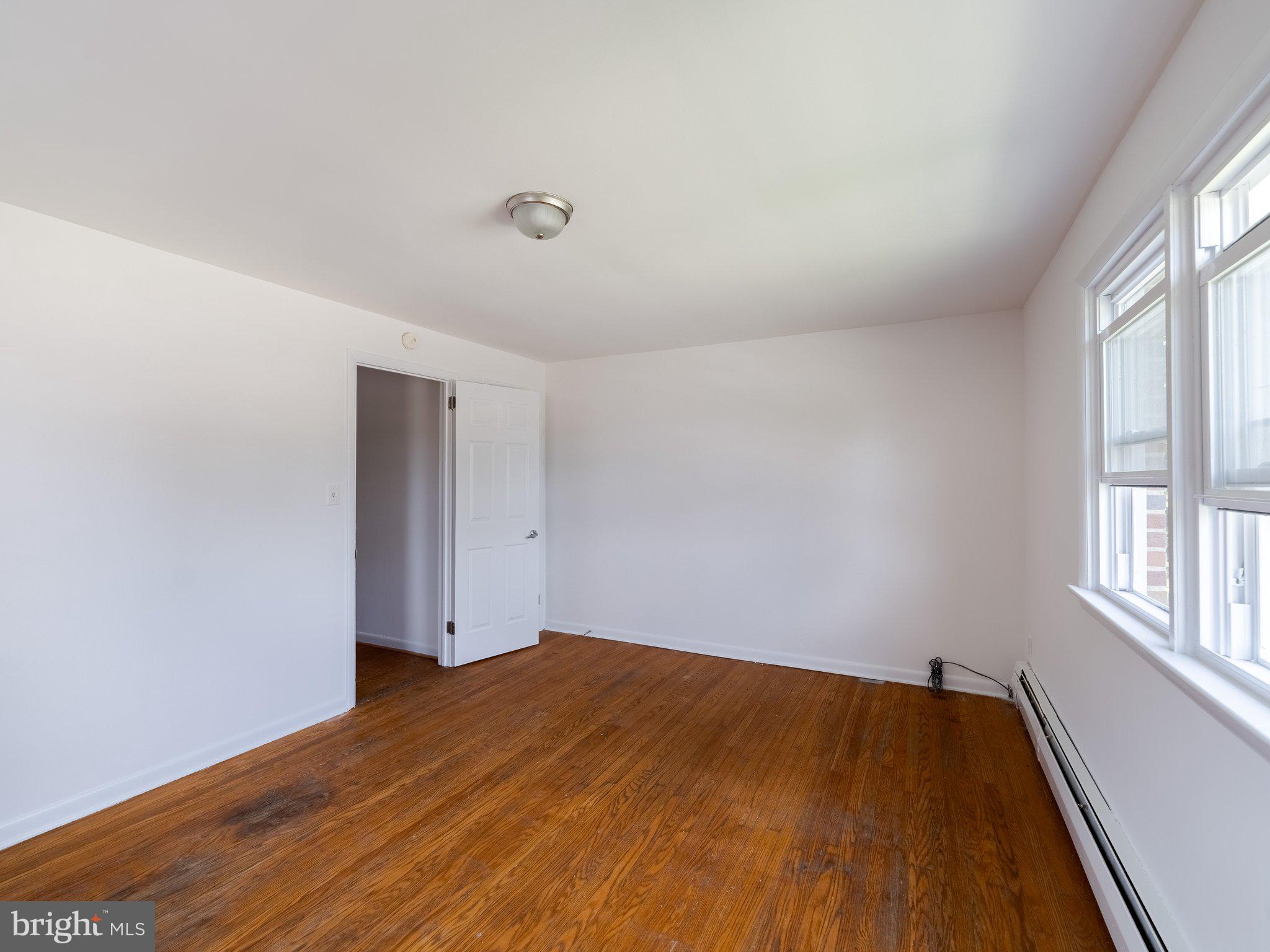 NORRISTOWN - Residential