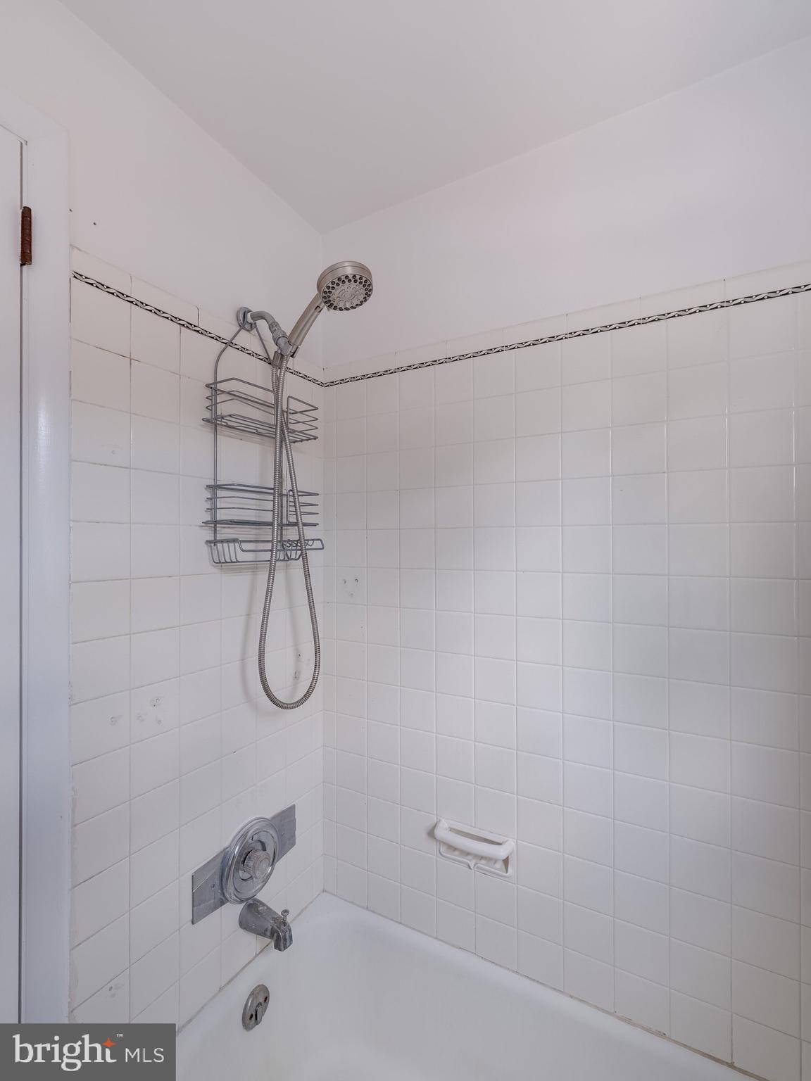 NORRISTOWN - Residential