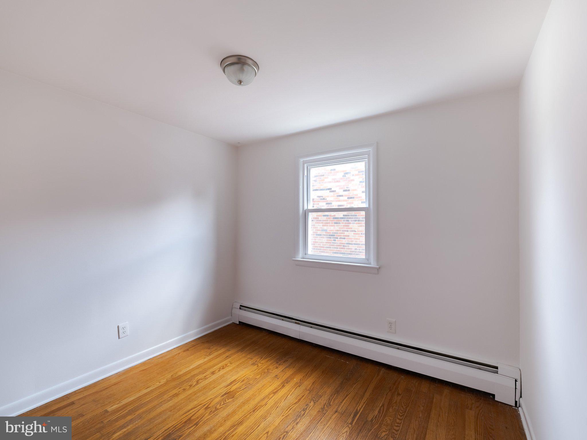 NORRISTOWN - Residential