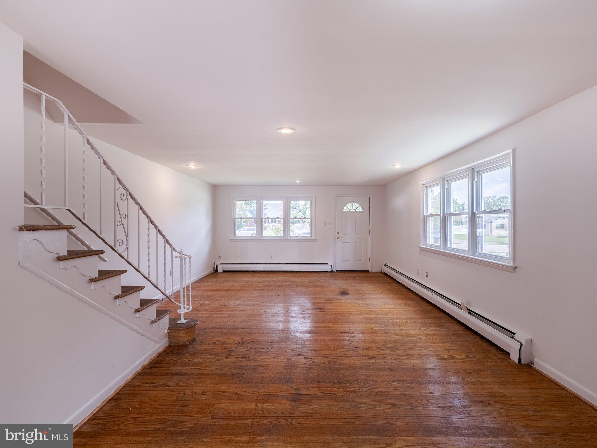 NORRISTOWN - Residential