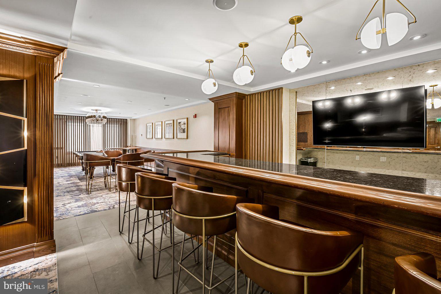 THE RITZ-CARLTON RESIDENCES - Residential