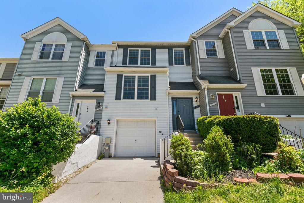 DORSEY HALL - Residential