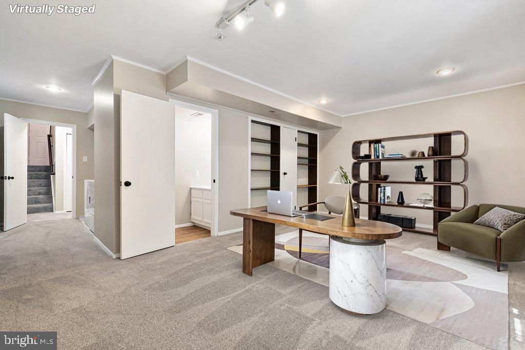 DORSEY HALL - Residential