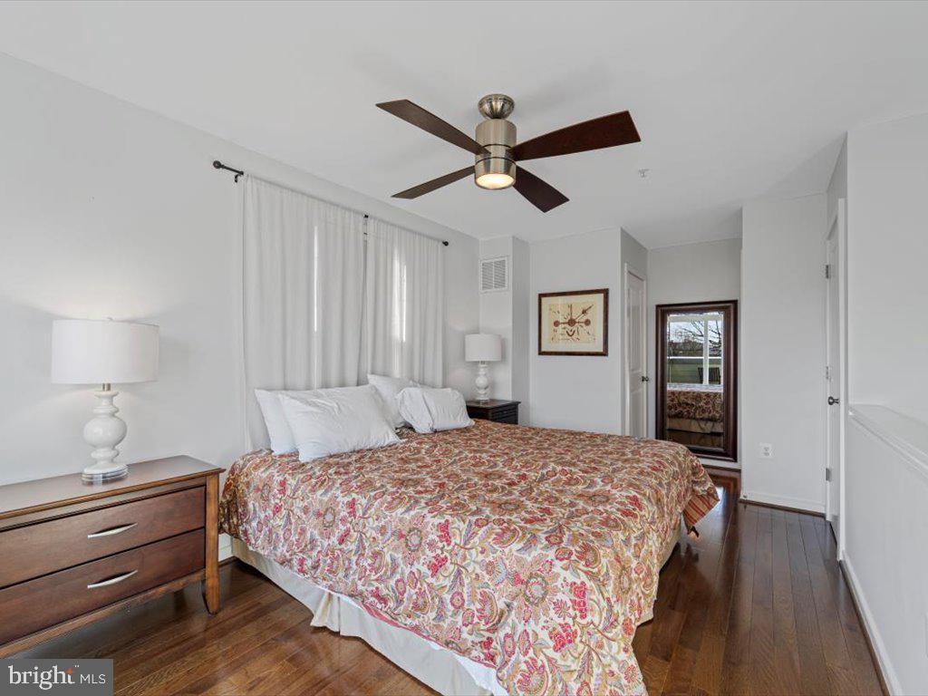 OLD TOWN COMMONS - Residential