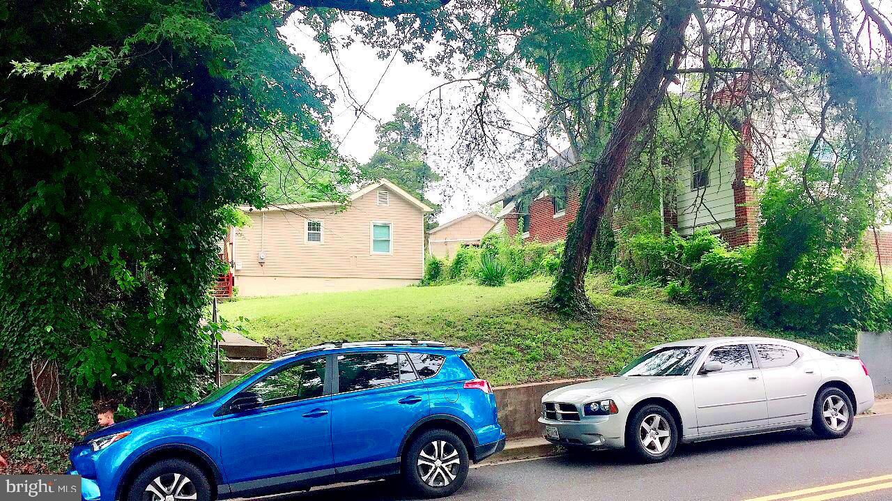 CAPITOL HEIGHTS - Residential