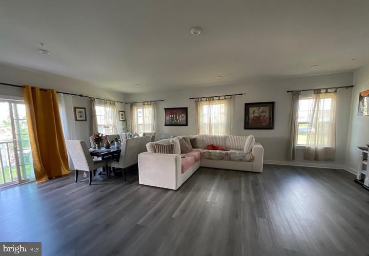 14724 SILVER HAMMER WAY 2ND FLOOR 1 BEDROOM