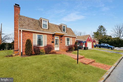 7 ACADEMY COURT BERRYVILLE VA 22611