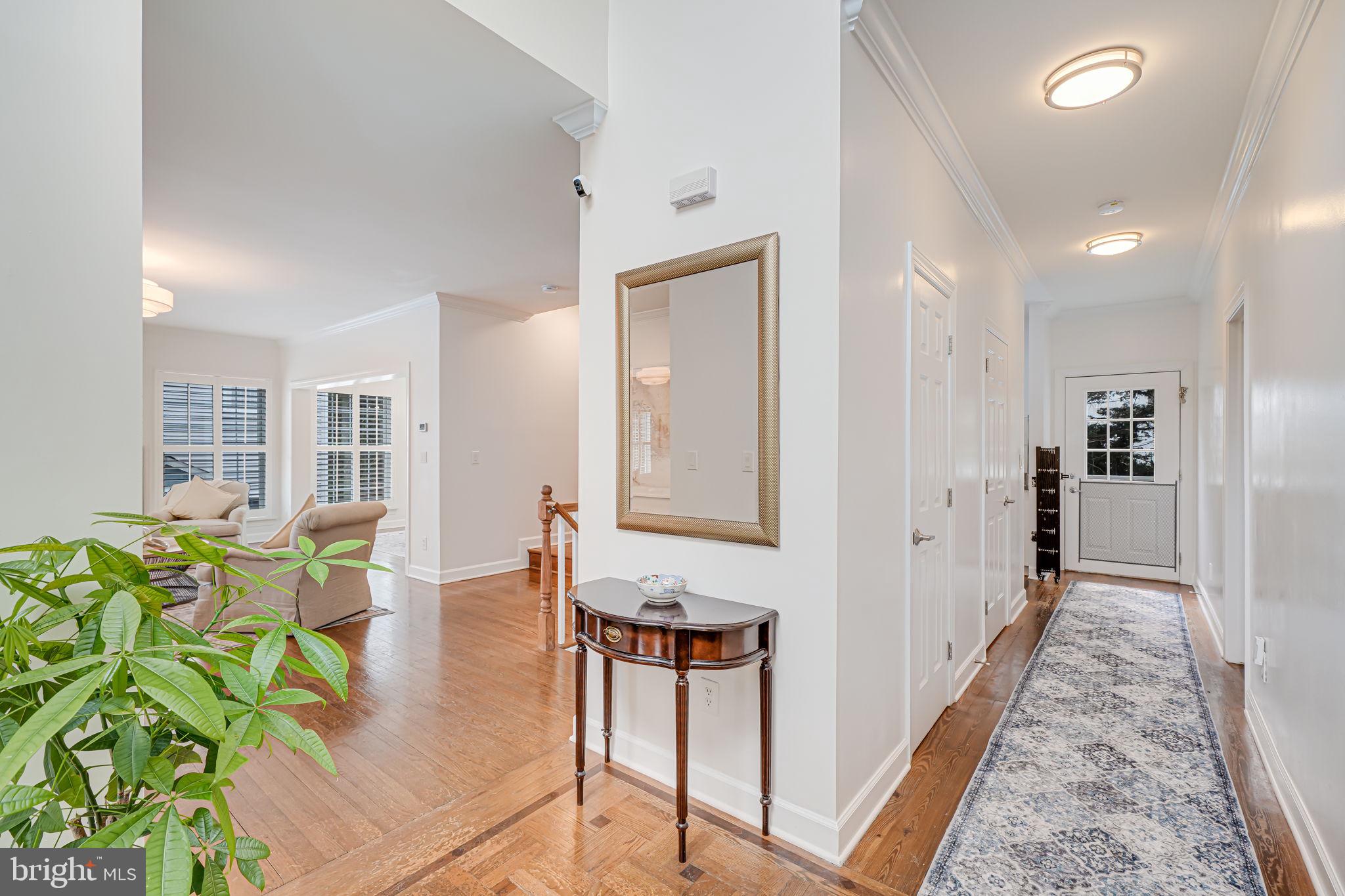 1620 N GEORGE MASON DRIVE