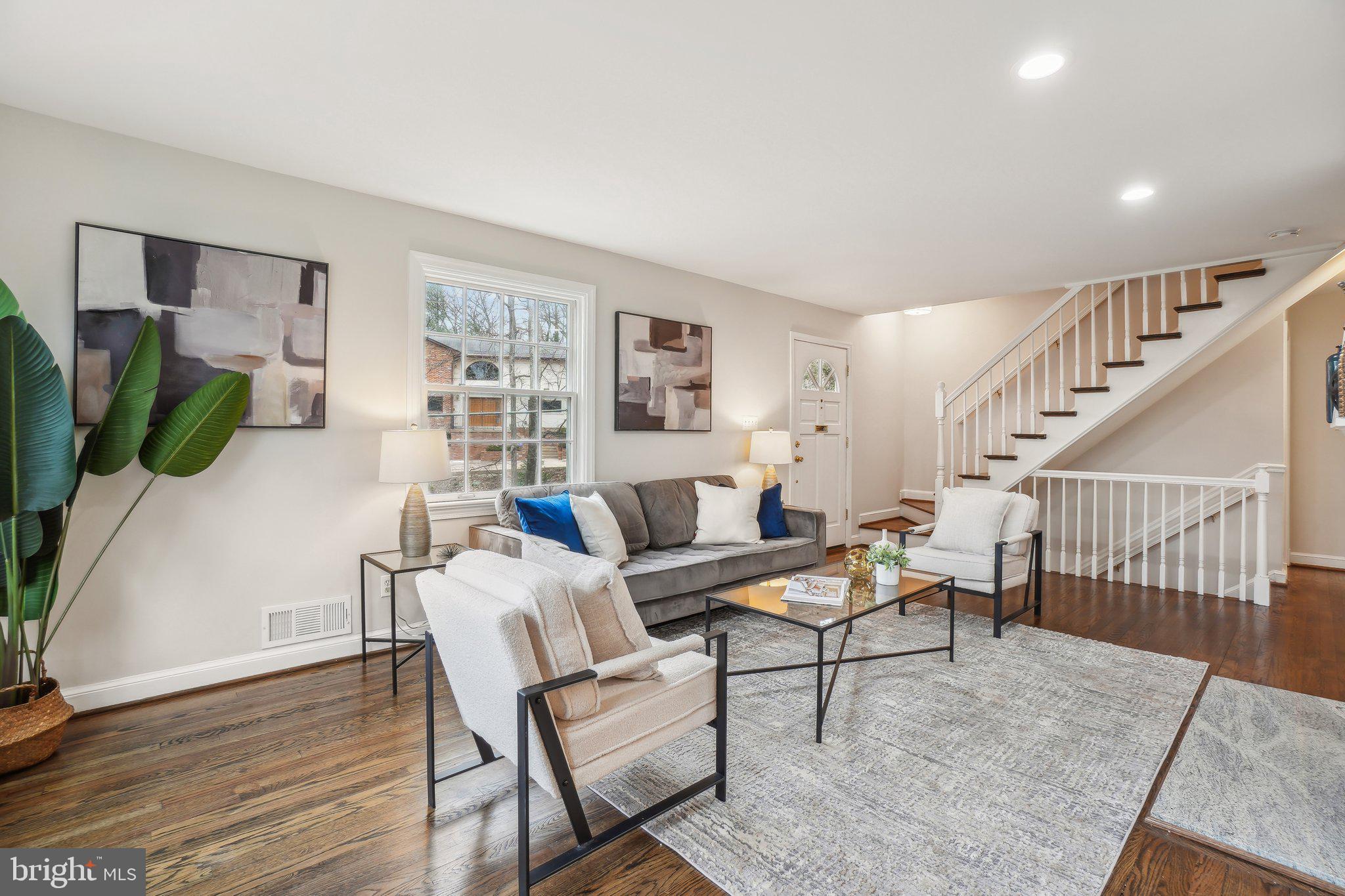 AURORA HILLS - Residential