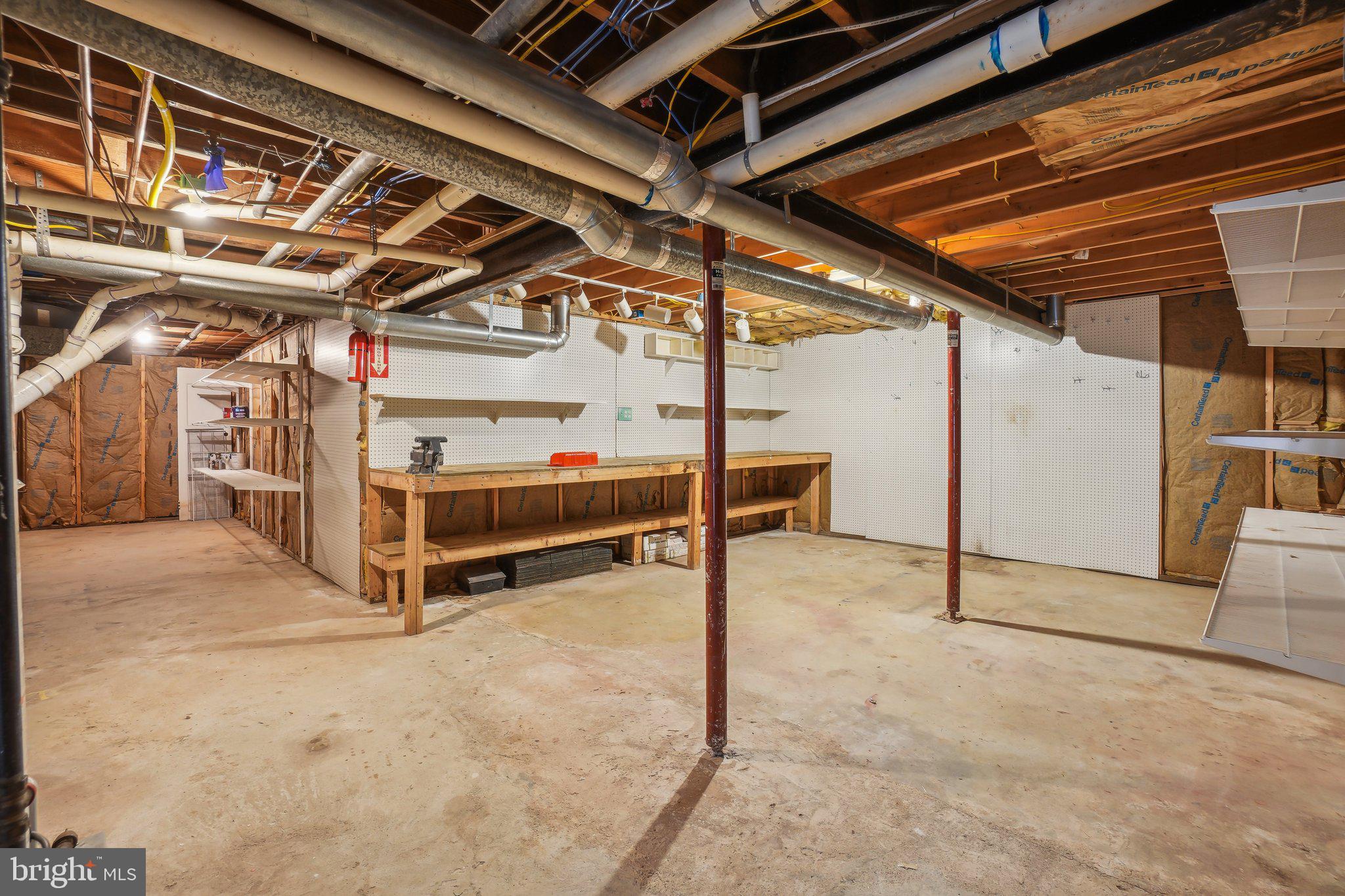 AURORA HILLS - Residential