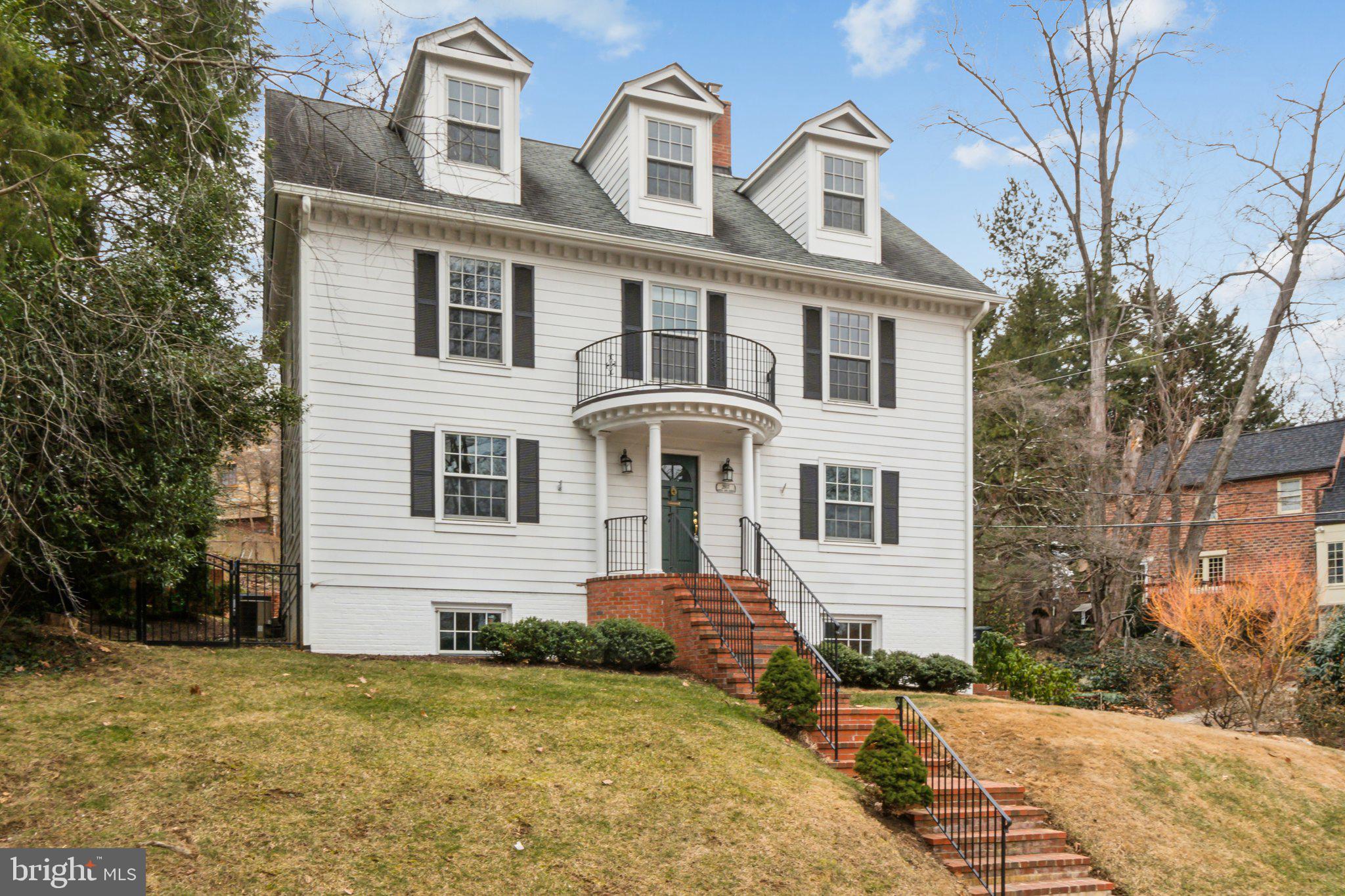 AURORA HILLS - Residential