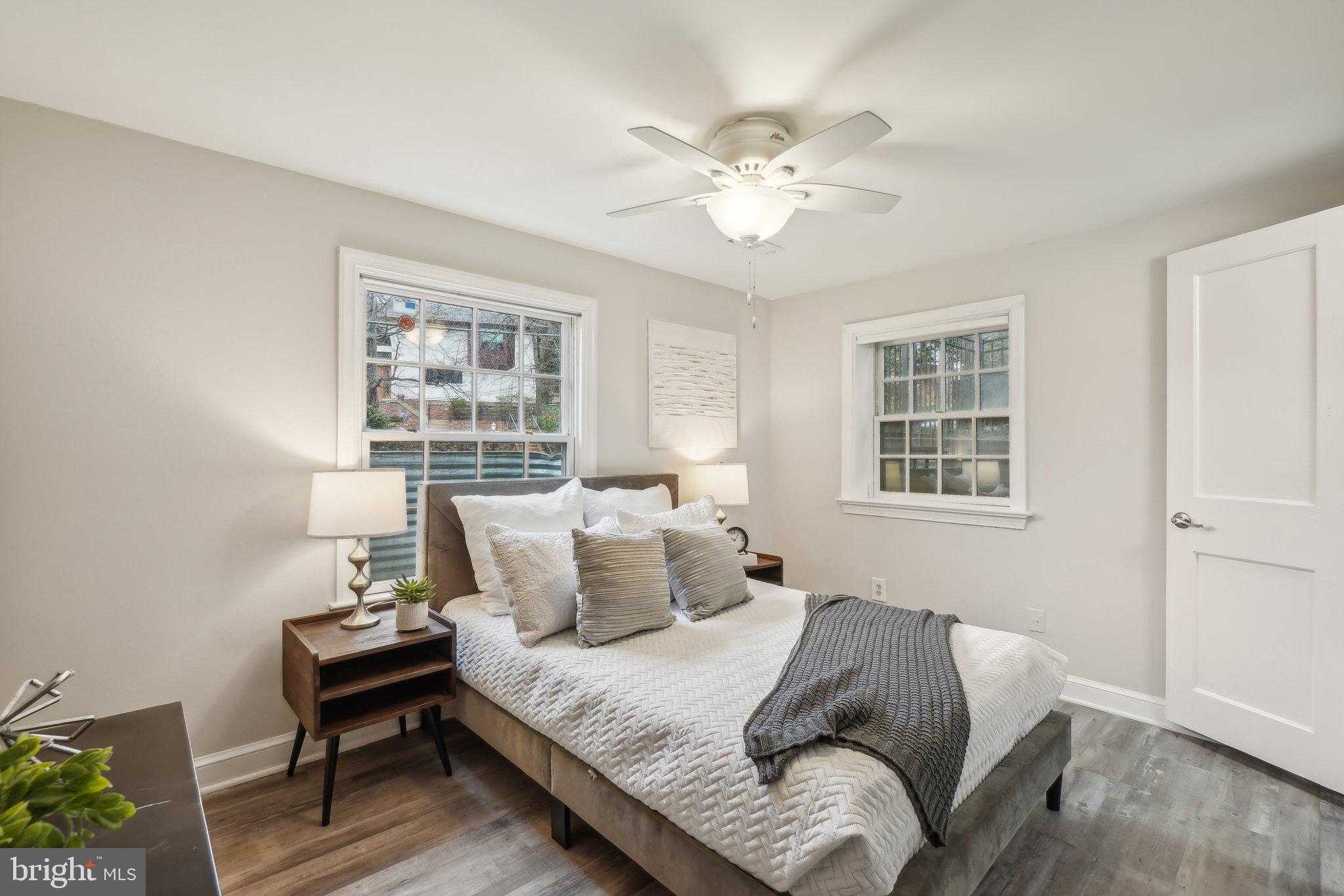 AURORA HILLS - Residential