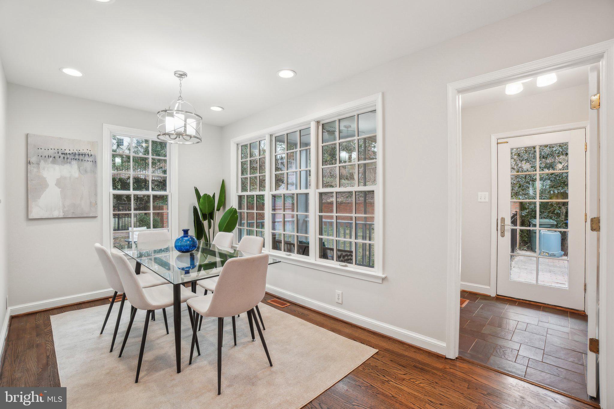 AURORA HILLS - Residential