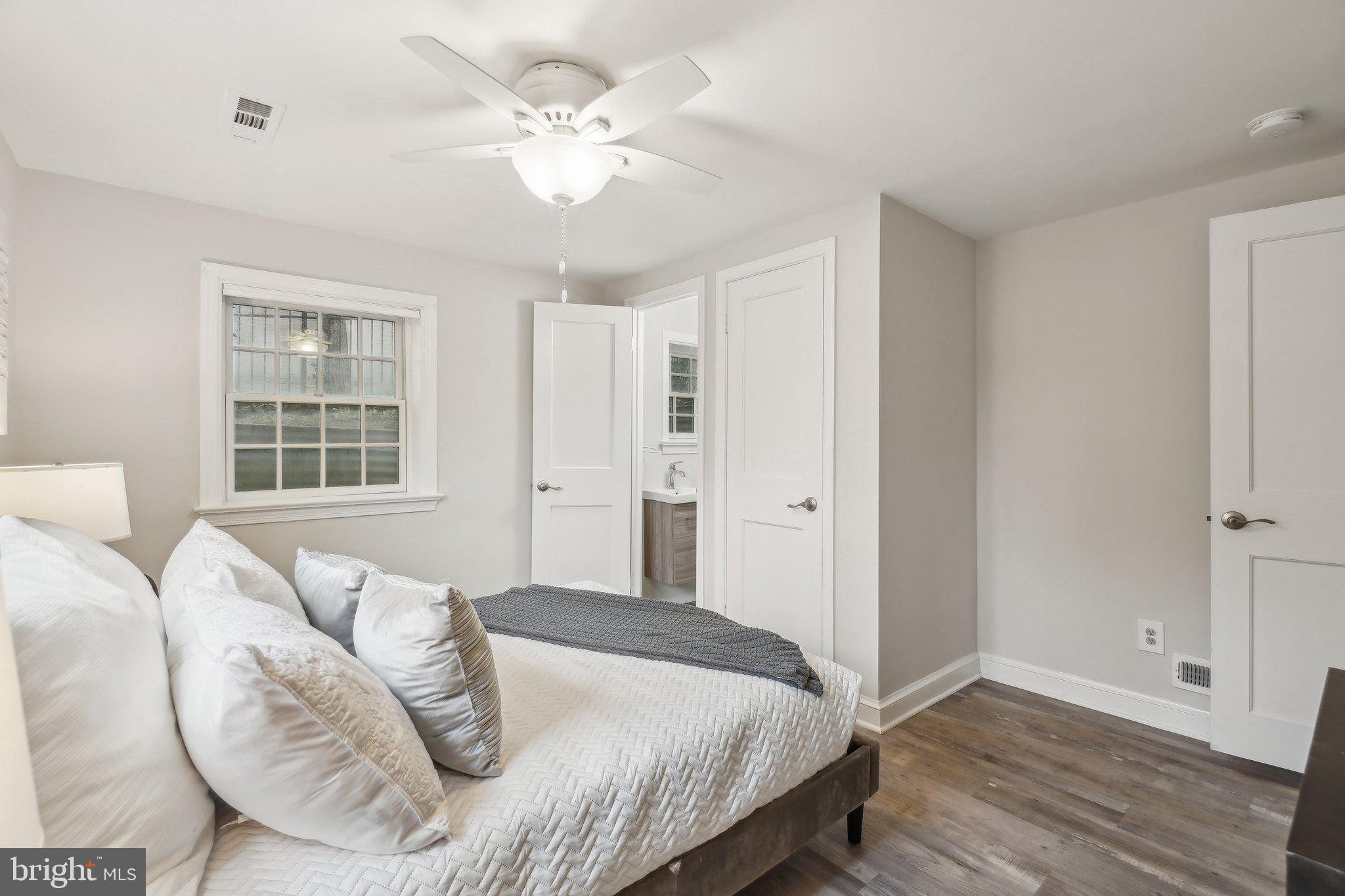 AURORA HILLS - Residential