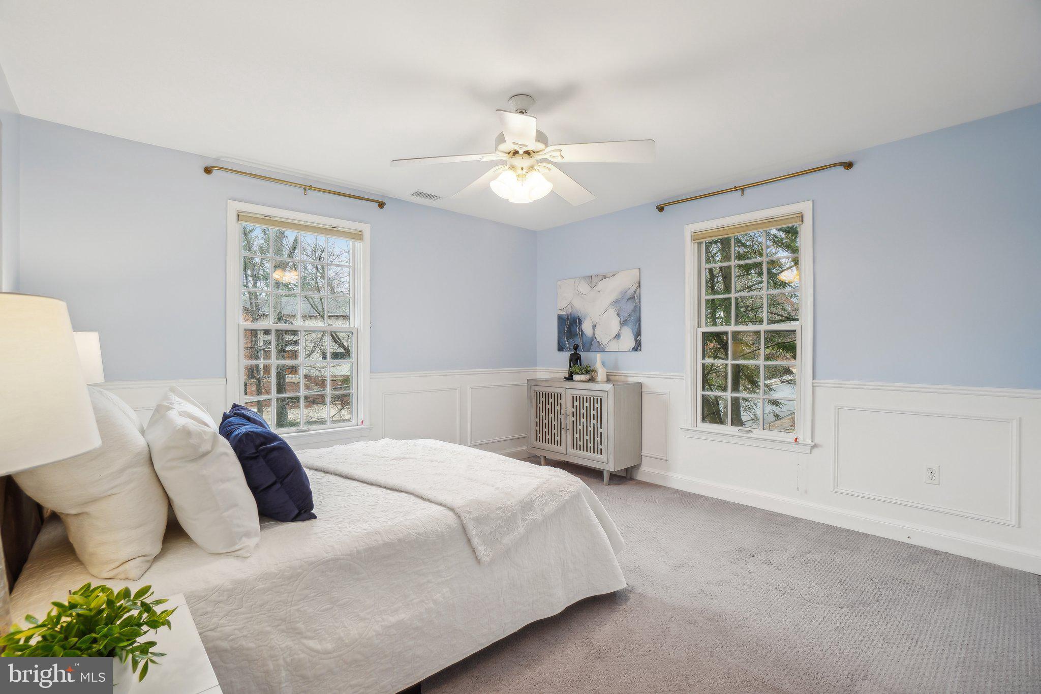 AURORA HILLS - Residential