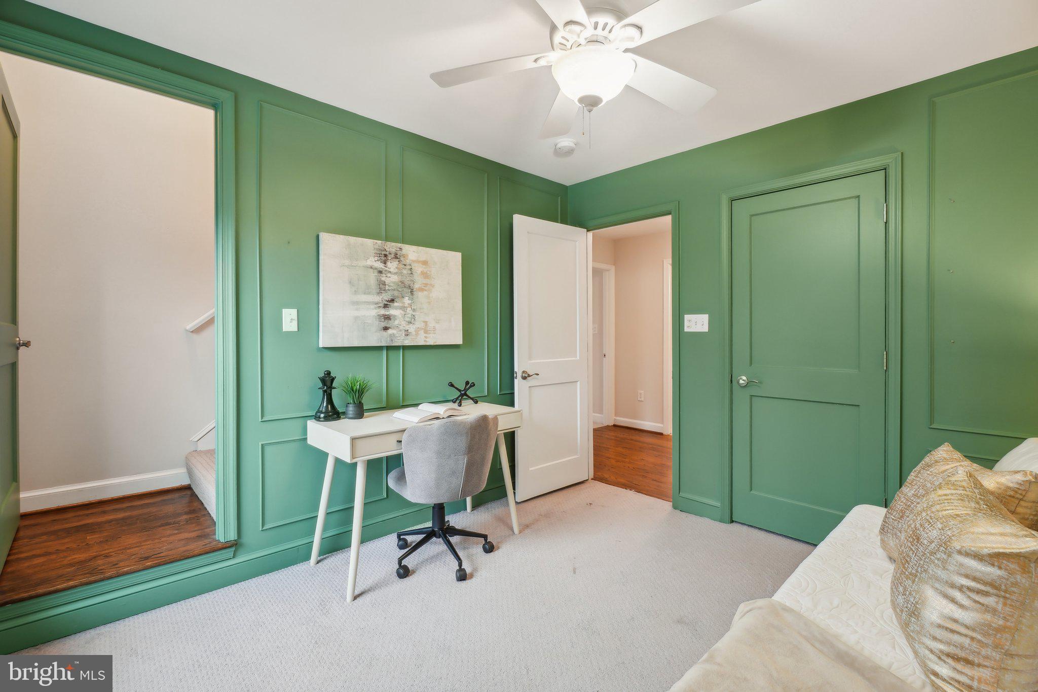 AURORA HILLS - Residential