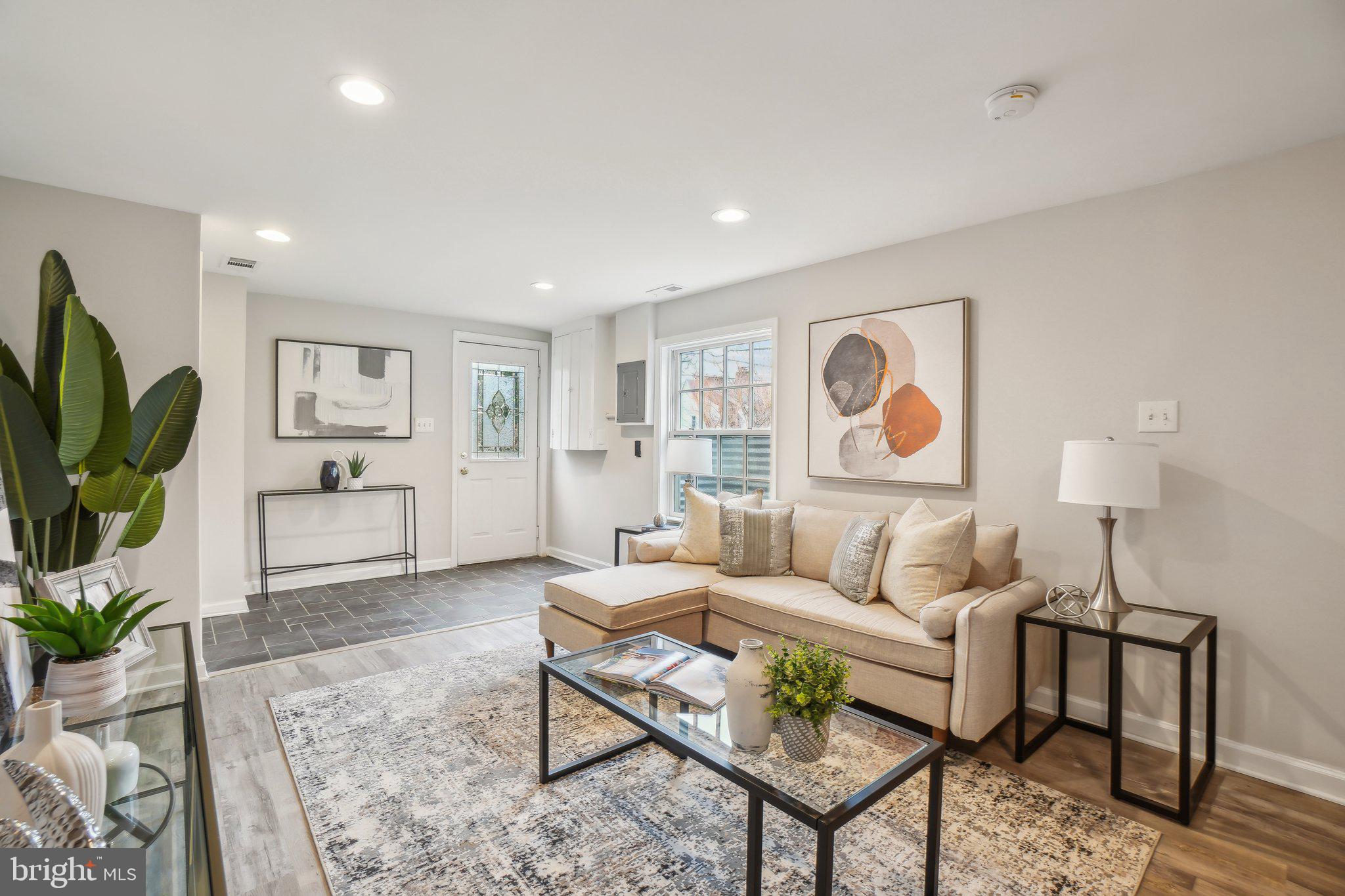 AURORA HILLS - Residential