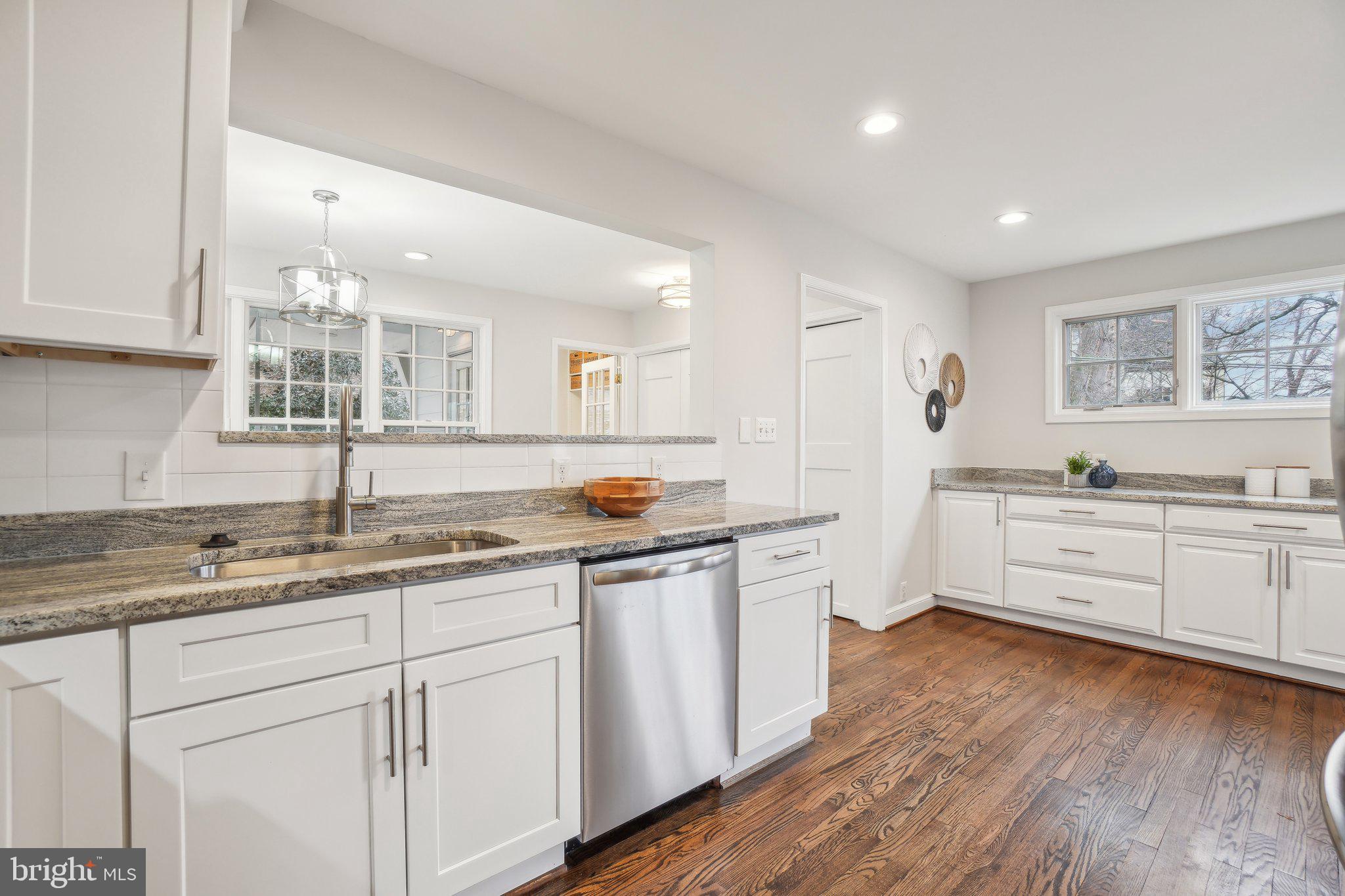 AURORA HILLS - Residential