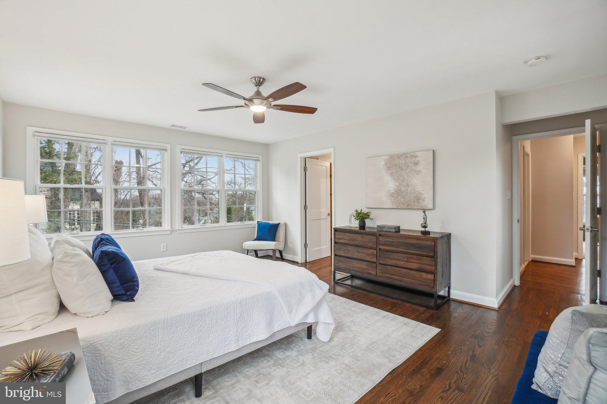 AURORA HILLS - Residential