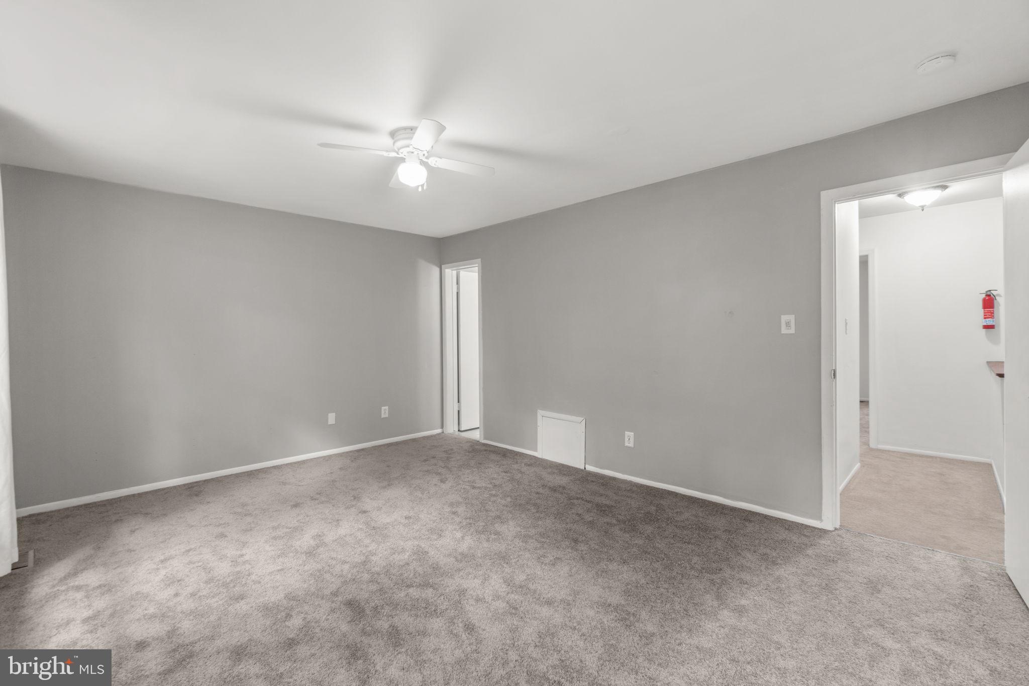 CHIPPENDALE - Residential