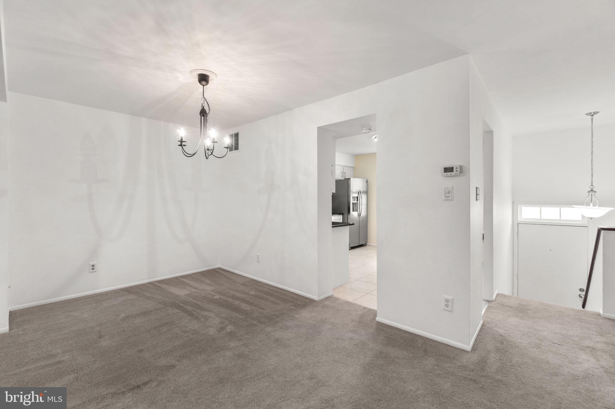 CHIPPENDALE - Residential