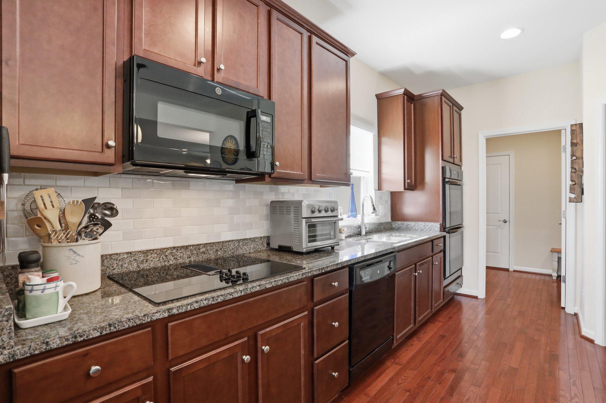 NORBORNE GLEBE - Residential