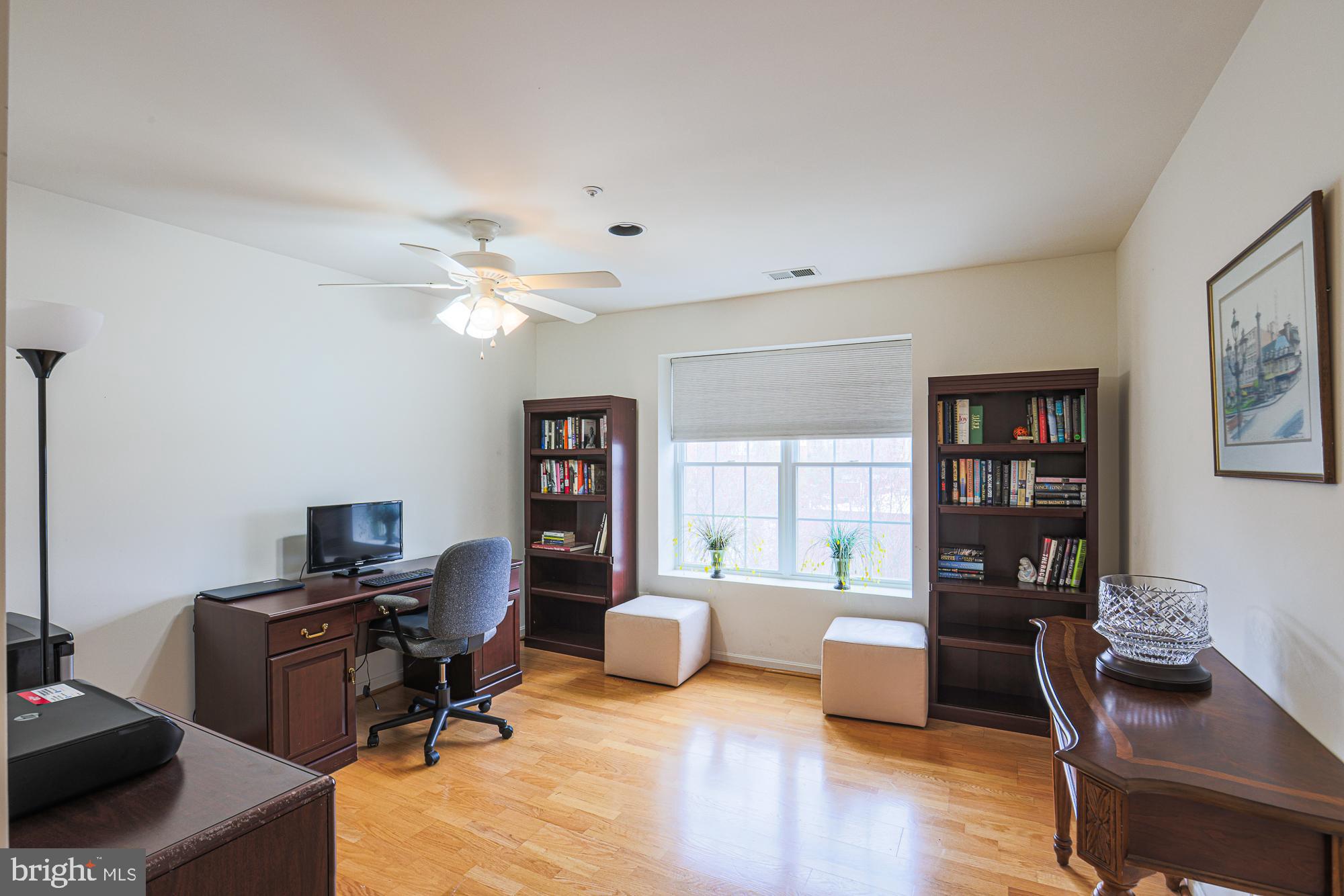 STRAFFAN CONDOS - Residential