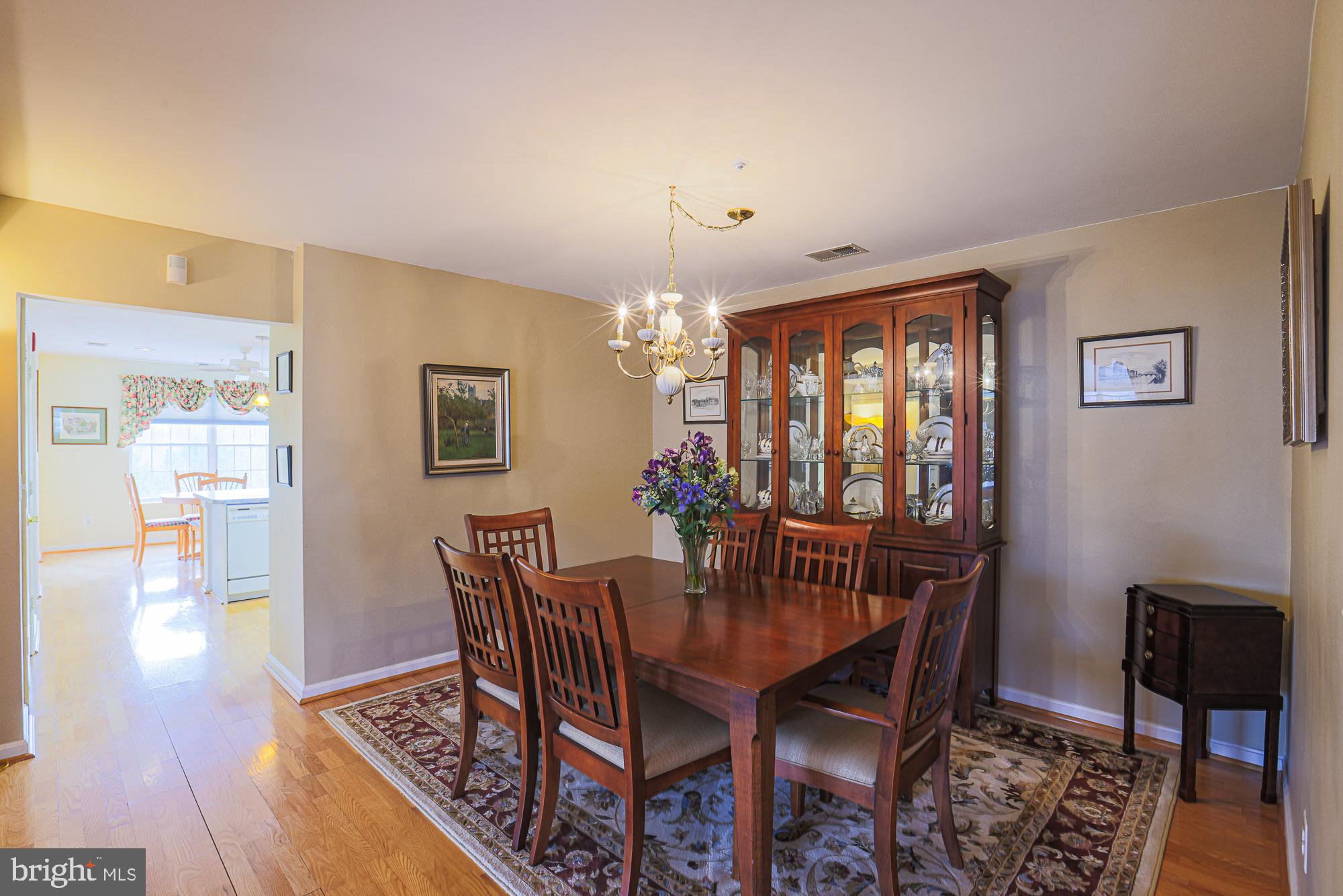 STRAFFAN CONDOS - Residential