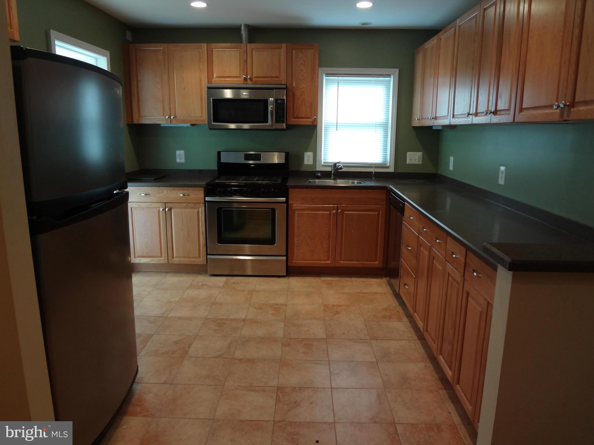 BOGERS FENWICK PARK - Residential Lease