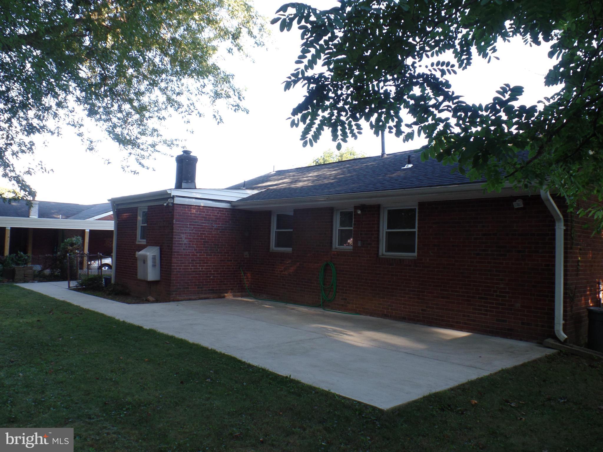 BOGERS FENWICK PARK - Residential Lease