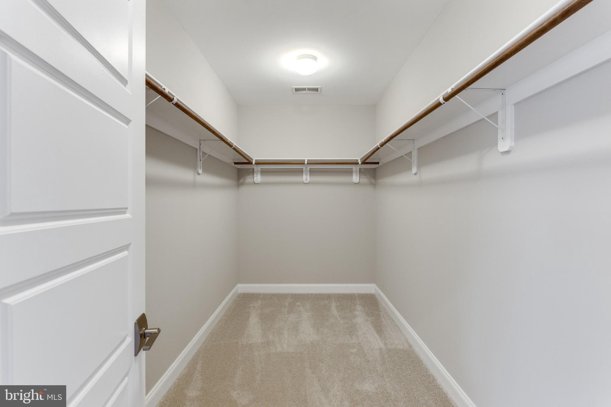 ARLINGTON - Residential