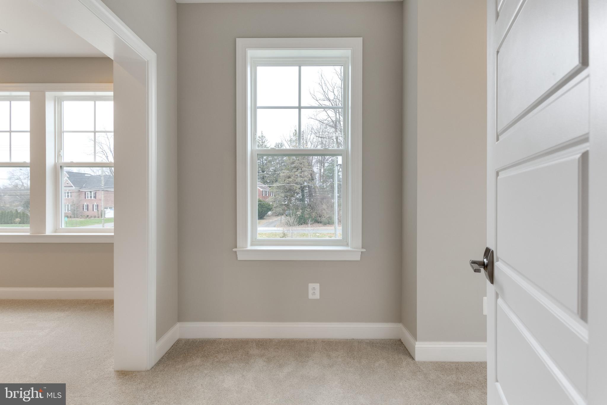 ARLINGTON - Residential