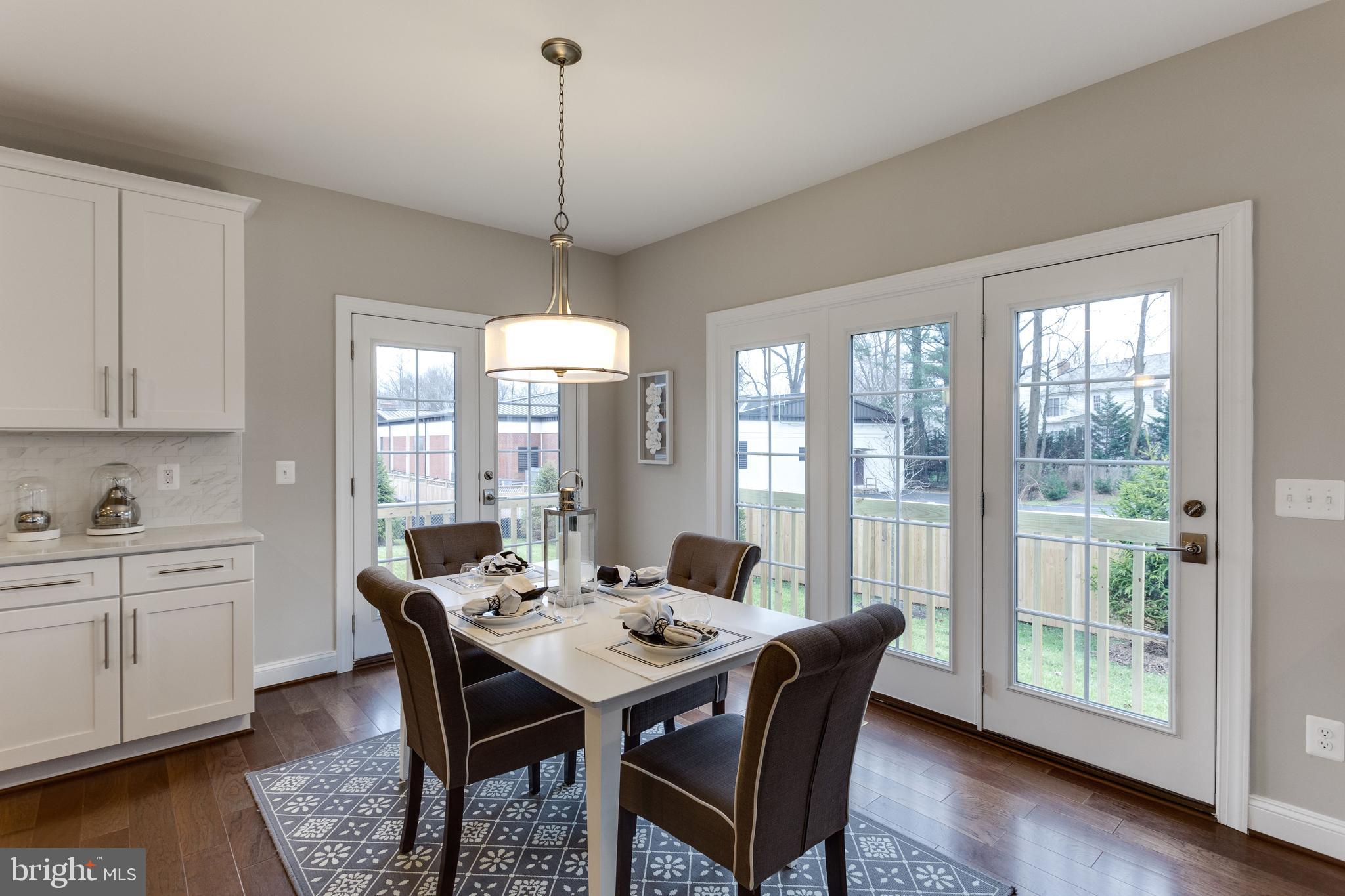 ARLINGTON - Residential