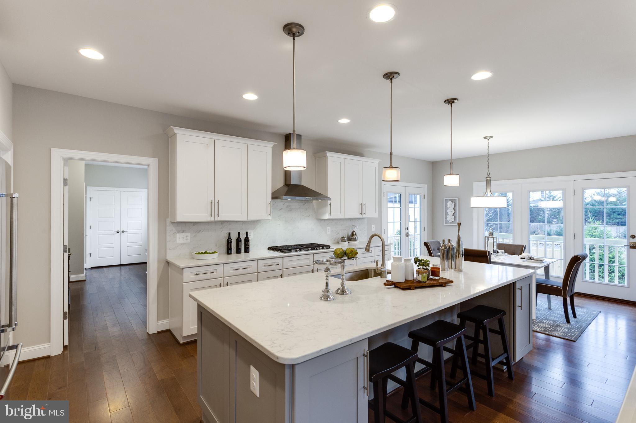 ARLINGTON - Residential