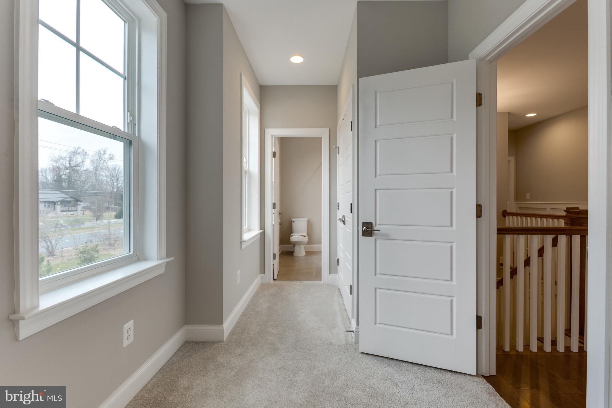 ARLINGTON - Residential