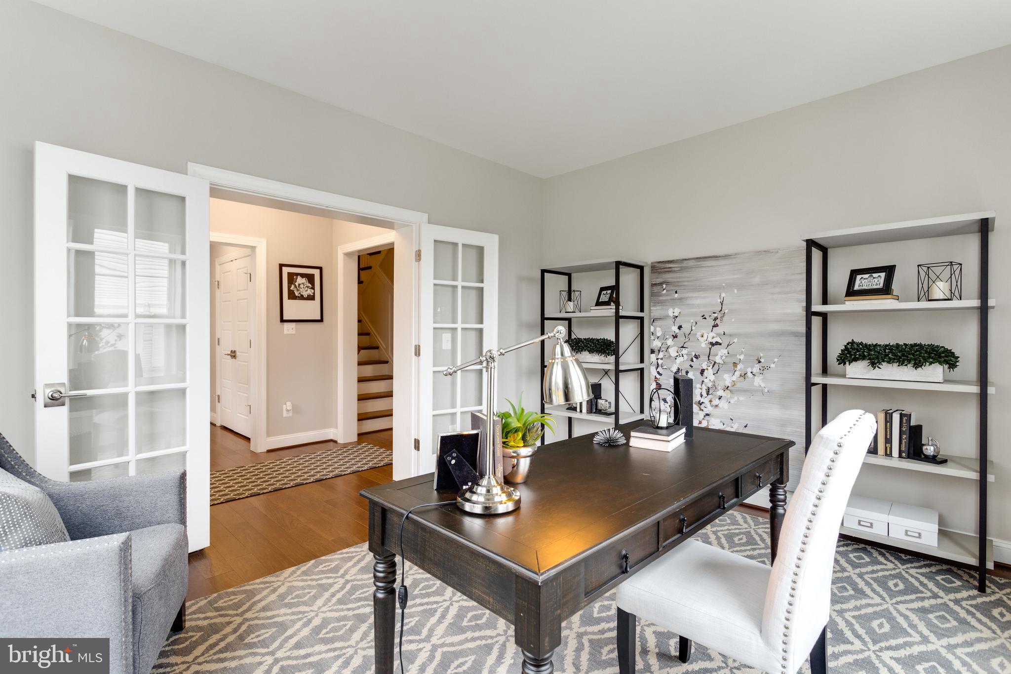 ARLINGTON - Residential